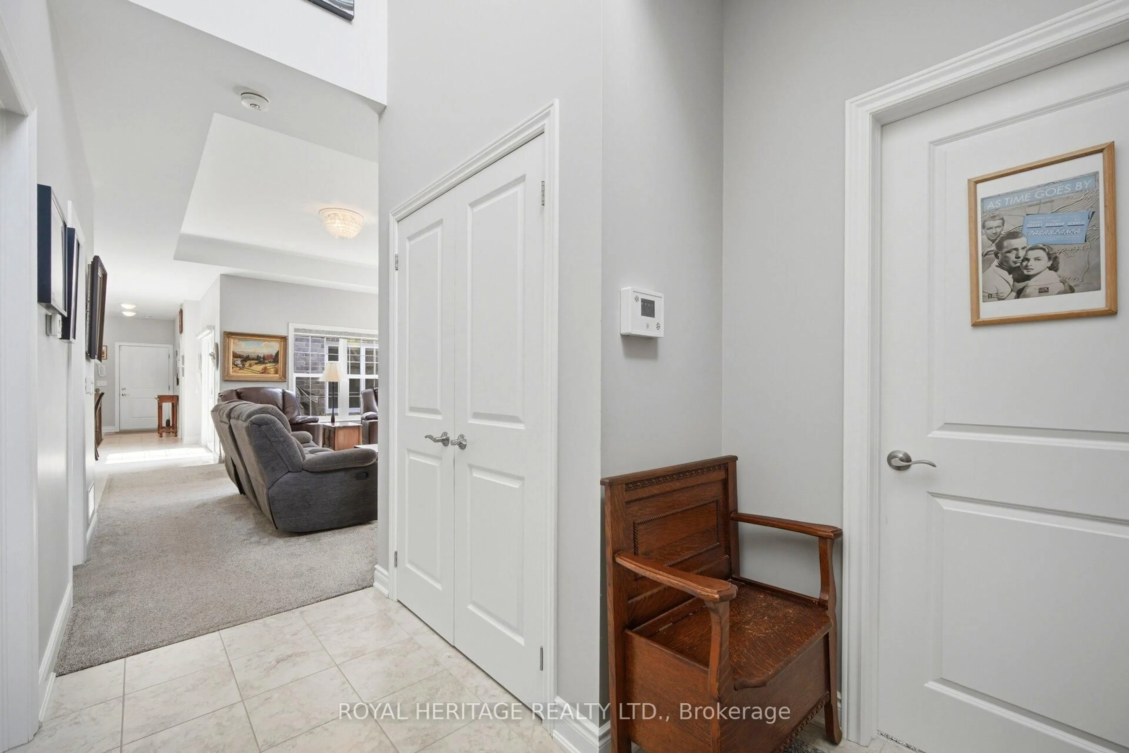 Indoor entryway for 734 Elmer Hutton St, Cobourg Ontario K9A 0K9