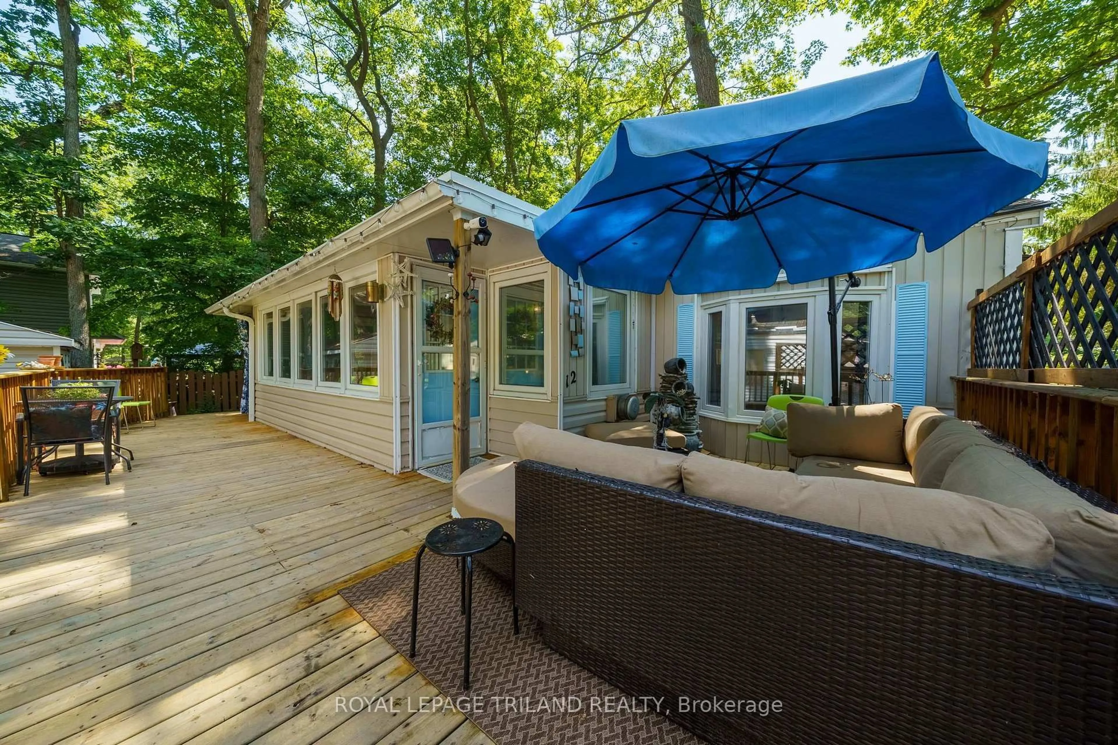 Patio, water/lake/river/ocean view for 9910 Northville Cres #B12, Lambton Shores Ontario N0M 2N0