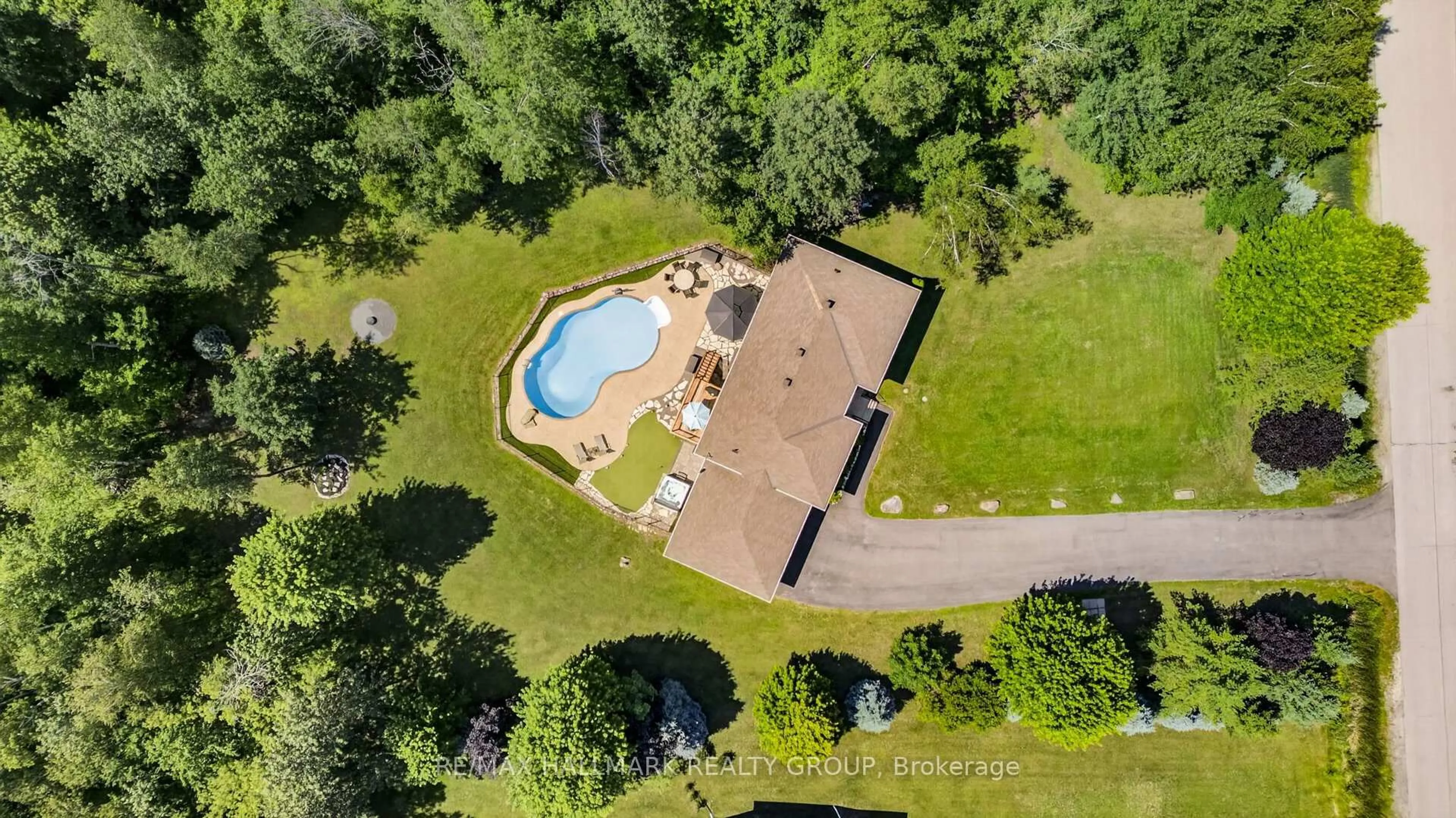 A pic from outside/outdoor area/front of a property/back of a property/a pic from drone, water/lake/river/ocean view for 168 Wilbert Cox Dr, Carp Ontario K0A 1L0