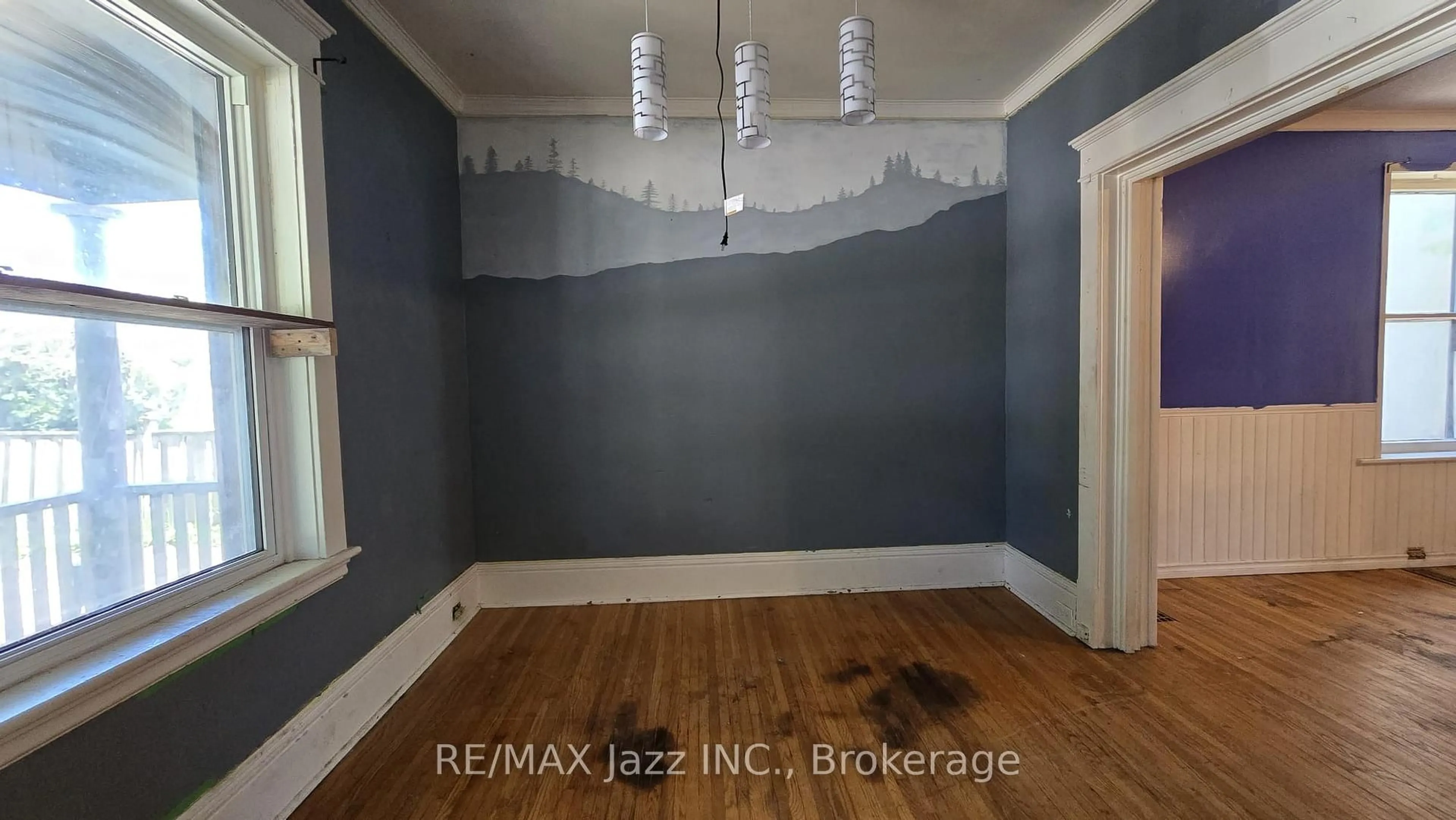 A pic of a room for 629 Brown St, Peterborough Ontario K9J 4K6