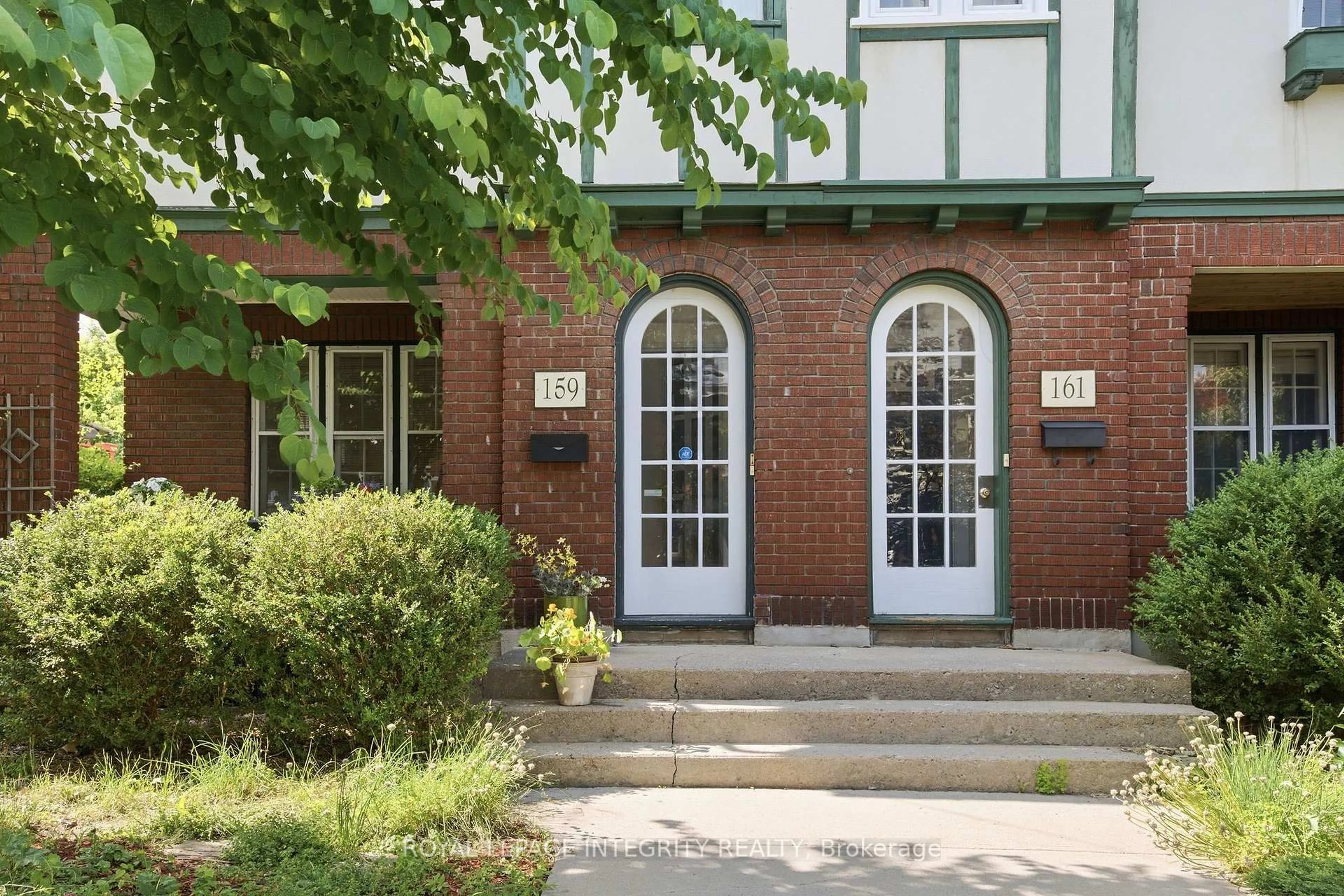 Home with brick exterior material, street for 159 Hawthorne Ave, Ottawa Ontario K1S 0B2