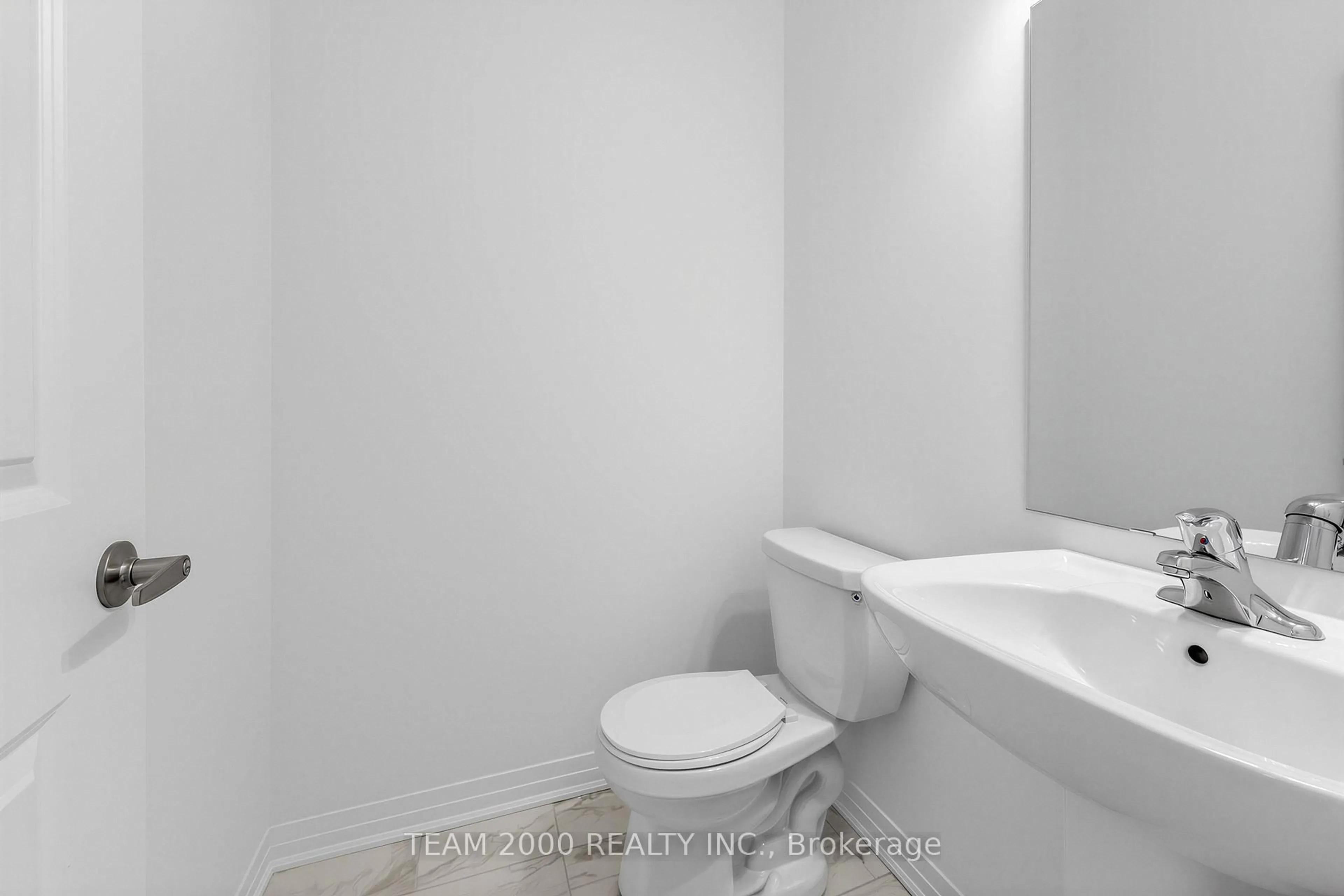A pic of a room for 887 Douro St, Stratford Ontario N5A 6W6