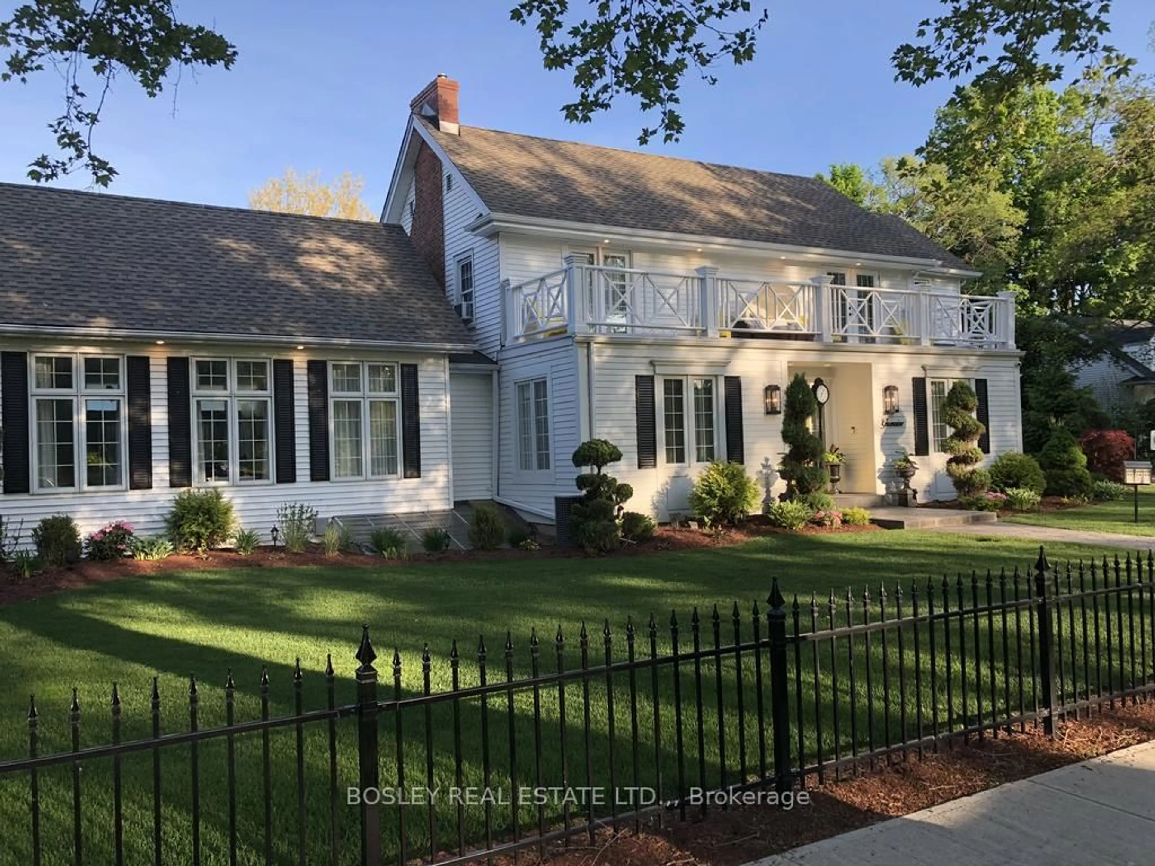 Unknown for 116 Simcoe St, Niagara-on-the-Lake Ontario L0S 1P0