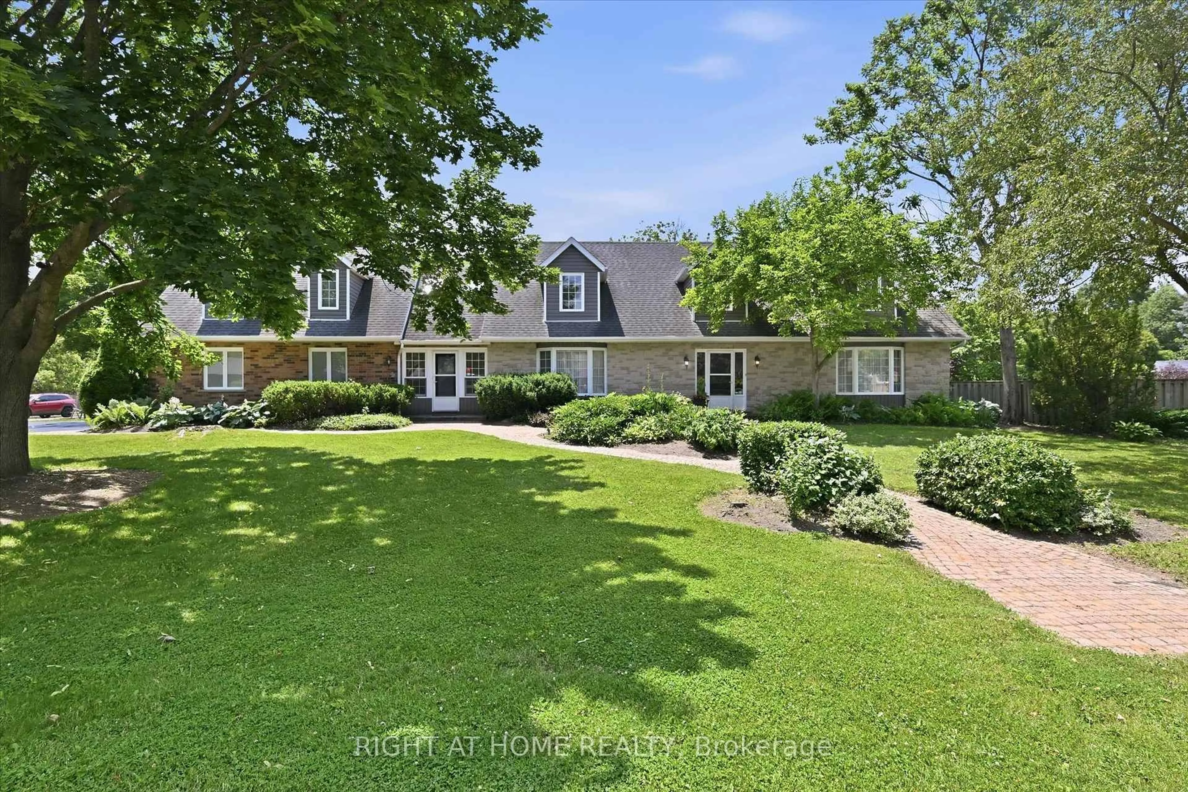 A pic from outside/outdoor area/front of a property/back of a property/a pic from drone, unknown for 1 Idared Rd, Hamilton Ontario L0R 1H3