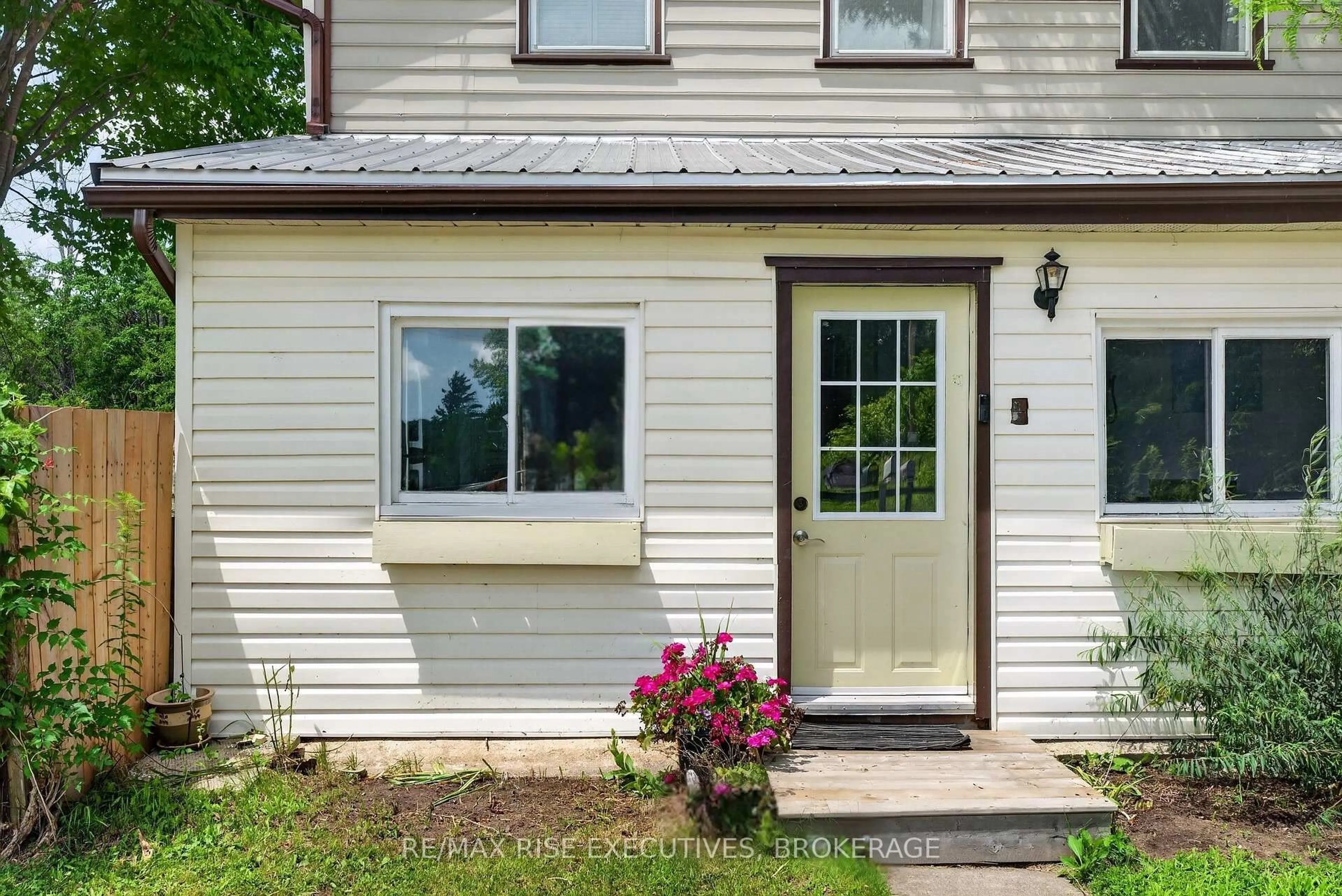 Home with vinyl exterior material, street for 6729 Craig Rd, Verona Ontario K0H 2W0