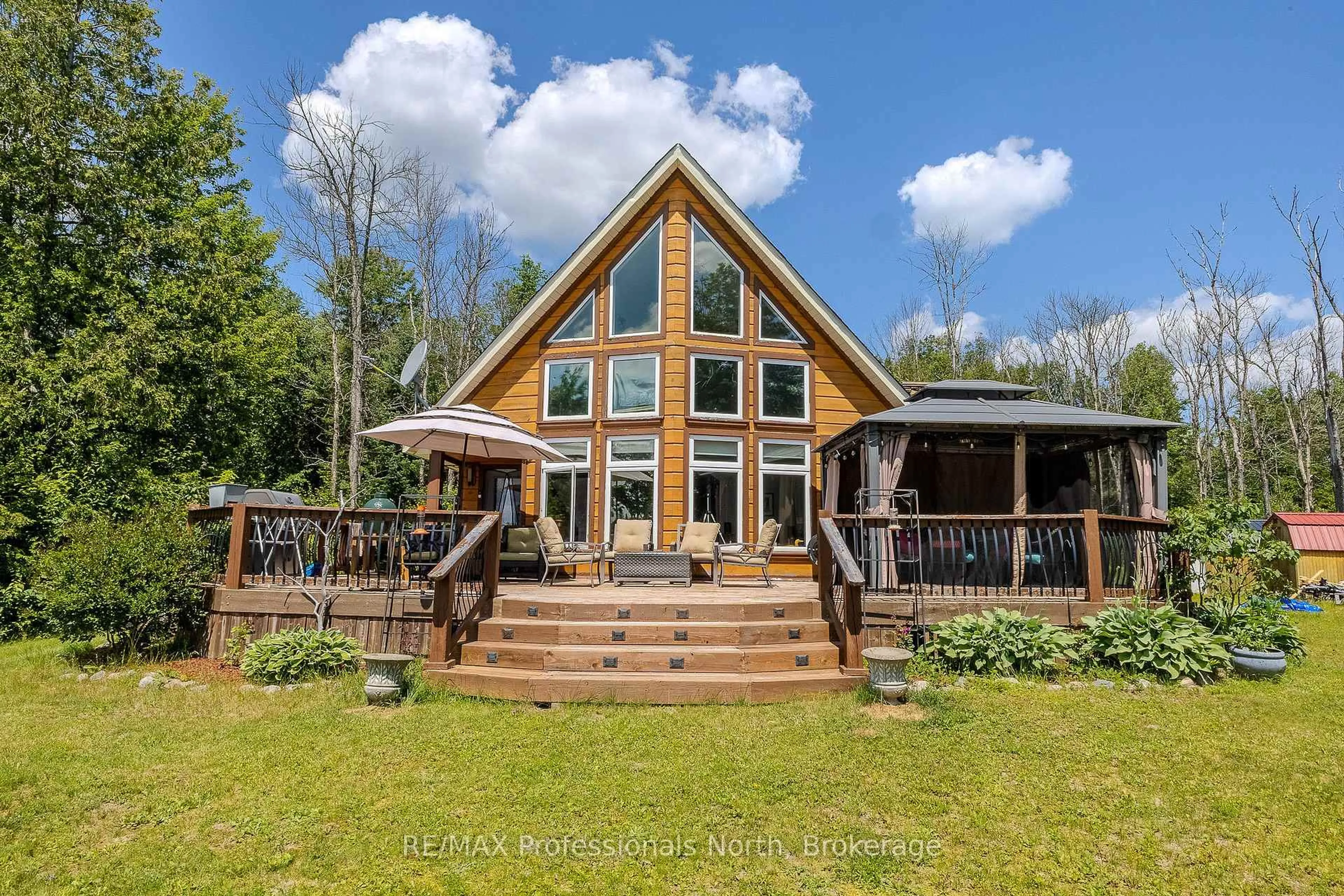 Home with vinyl exterior material, water/lake/river/ocean view for 1367 Pickerel and Jack Lake Rd, Armour Ontario P0A 1C0