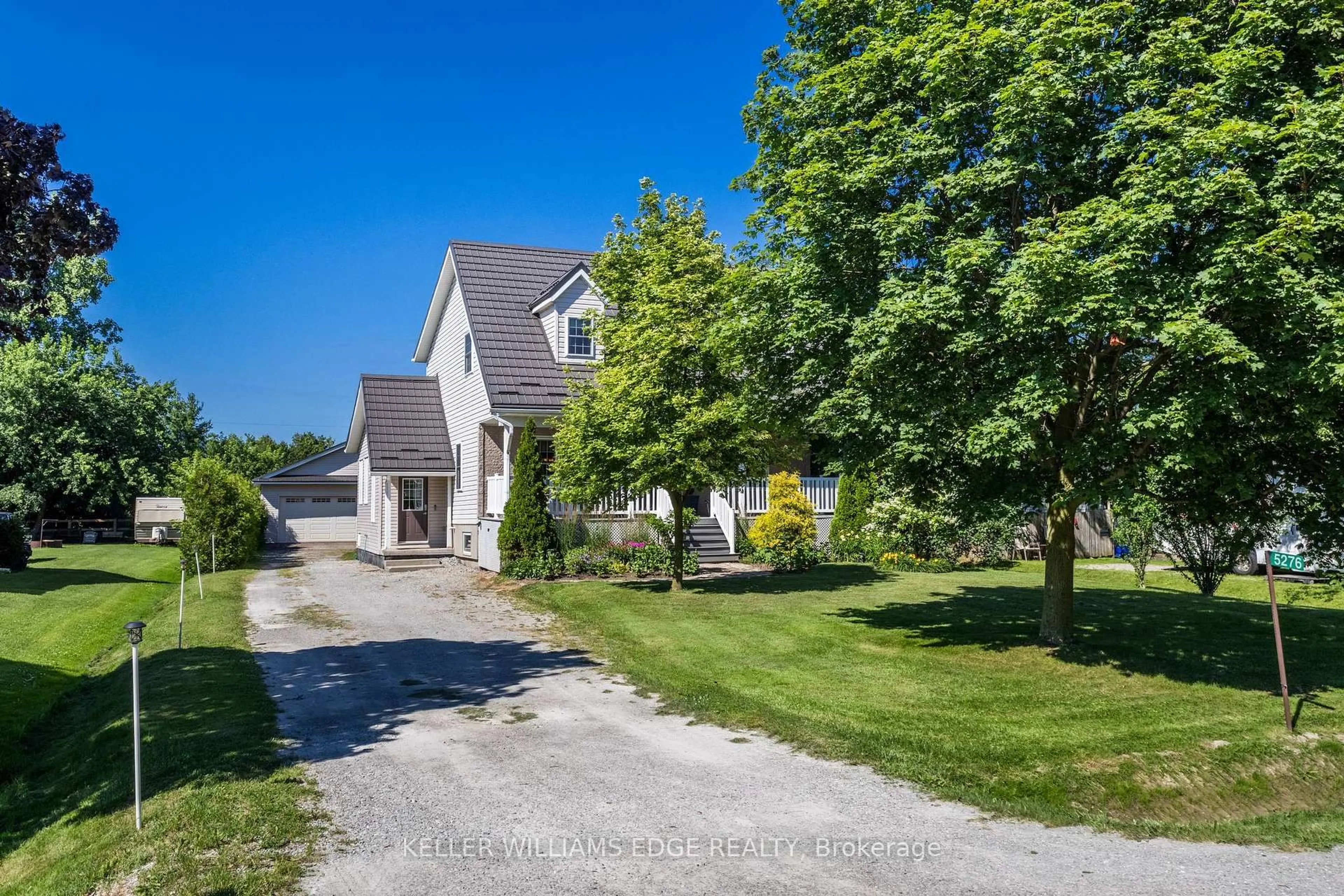 A pic from outside/outdoor area/front of a property/back of a property/a pic from drone, street for 5276 Dickenson Rd, Hamilton Ontario L0R 1P0