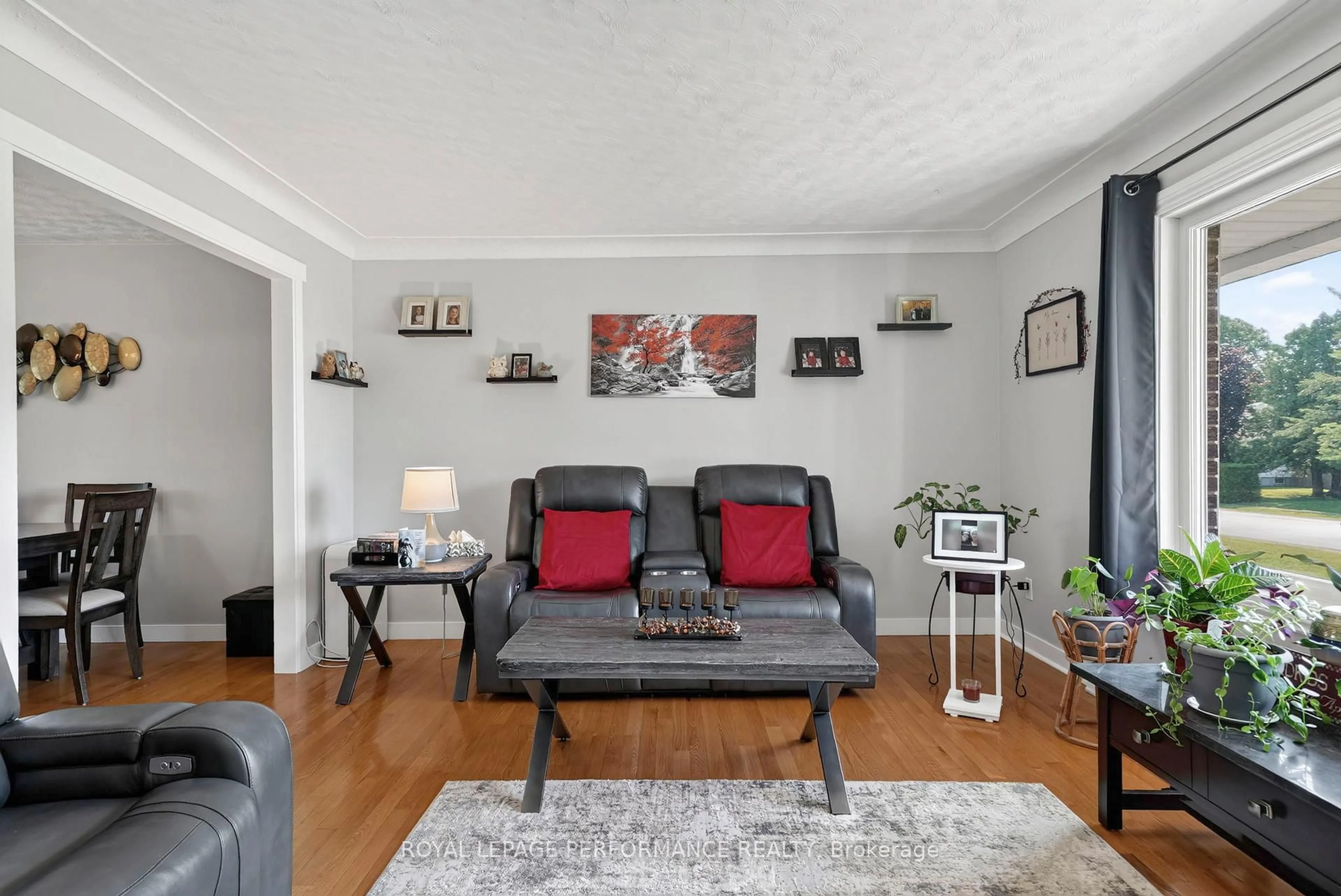 Living room with furniture, unknown for 48 Pine St, South Stormont Ontario K0C 1M0