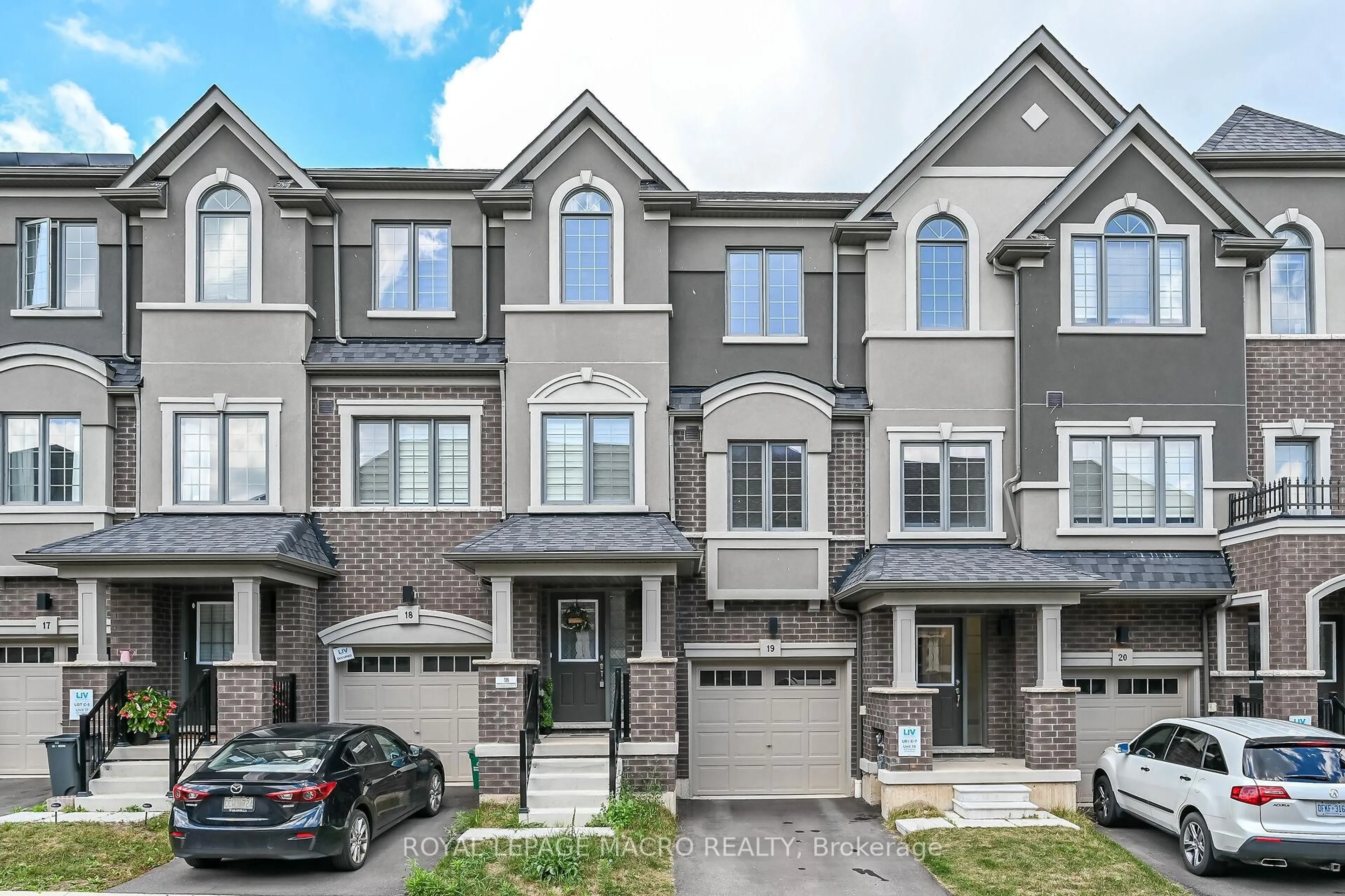 Home with brick exterior material, street for 620 Colborne St #19, Brantford Ontario N3T 6L5