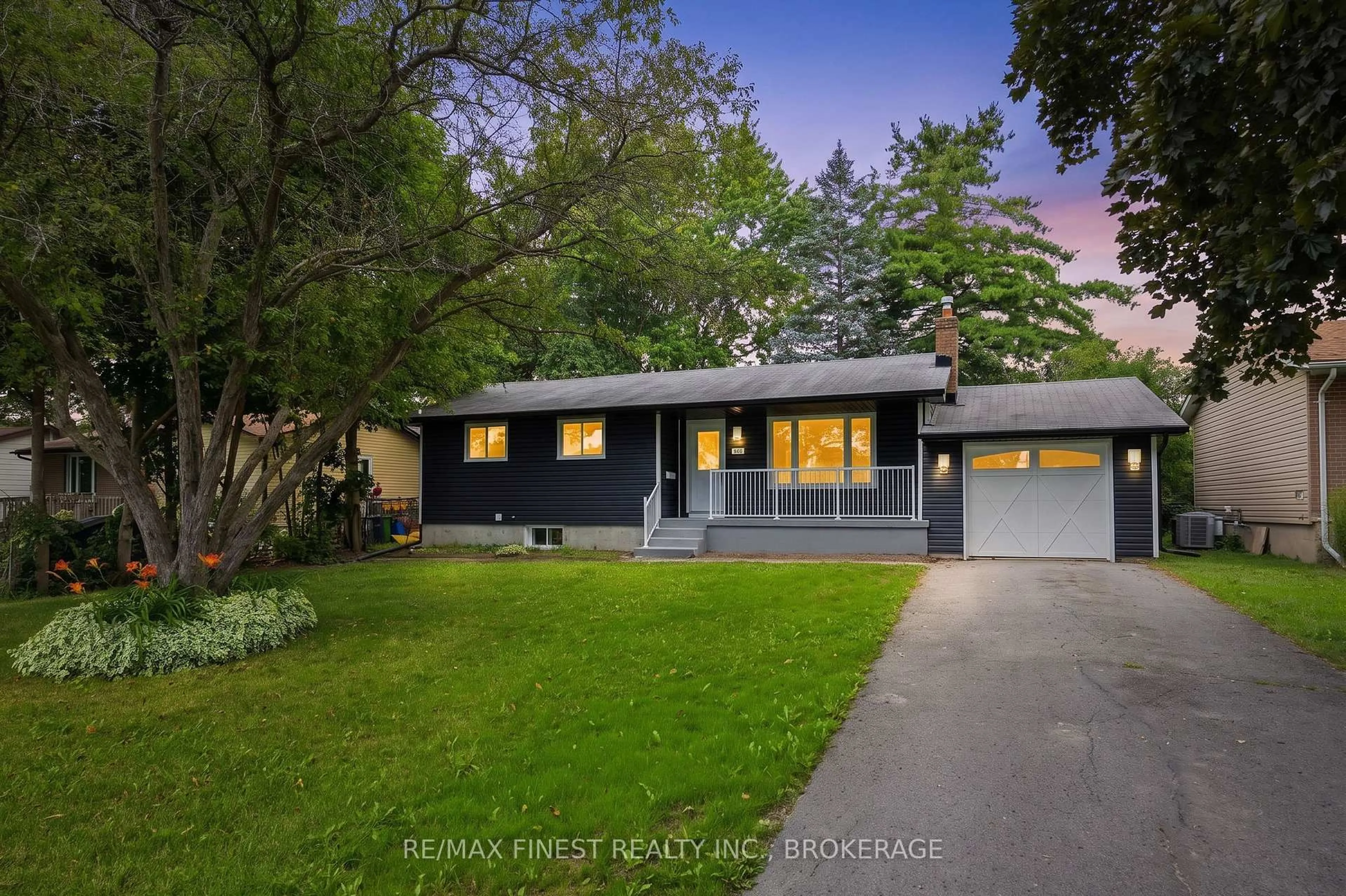 A pic from outside/outdoor area/front of a property/back of a property/a pic from drone, street for 687 Willis St, Kingston Ontario K7M 6J5