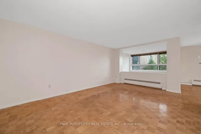 1356 Meadowlands Dr #201, Ottawa 5
