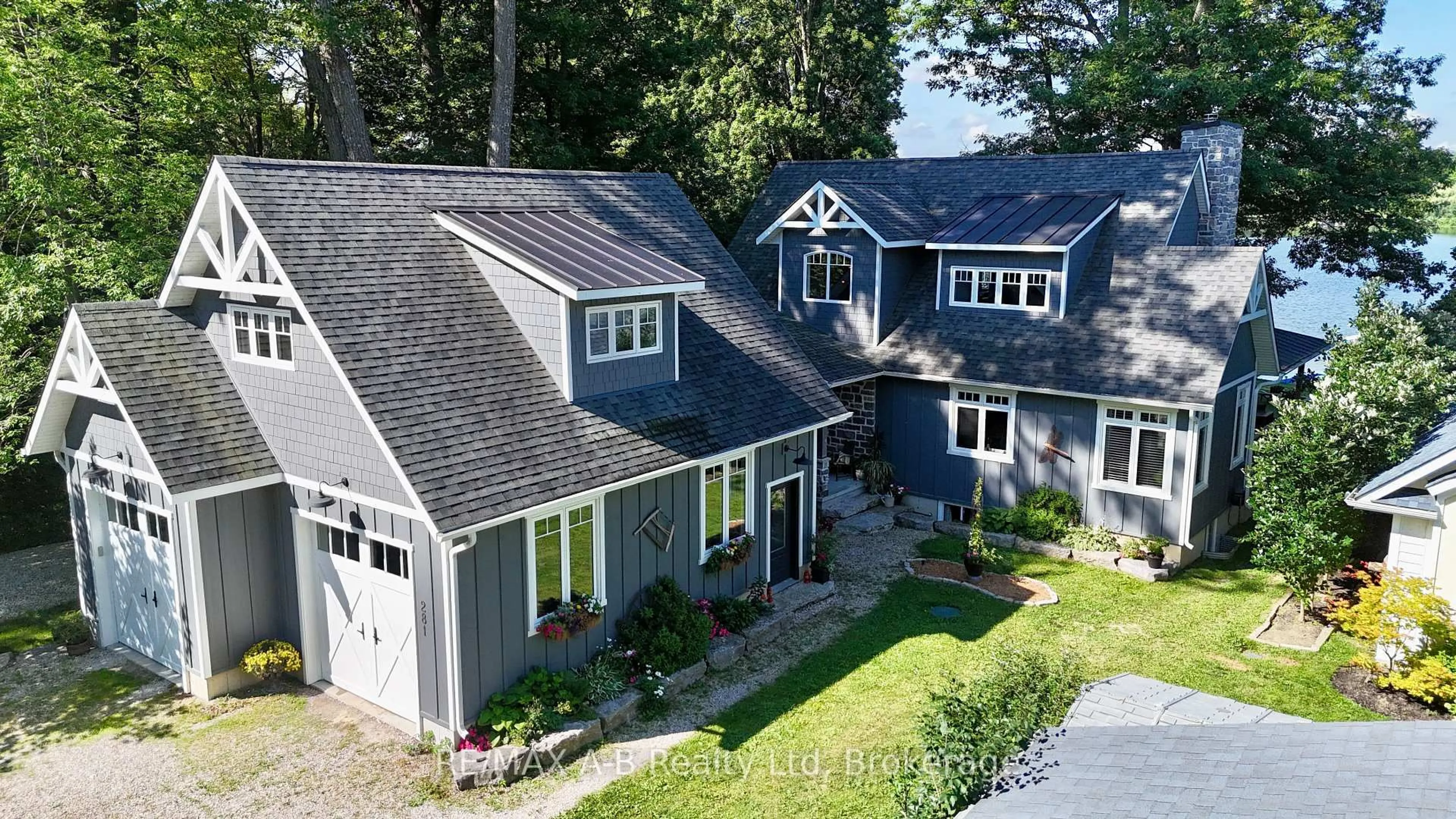 A pic from outside/outdoor area/front of a property/back of a property/a pic from drone, street for 281 Mank St, Zorra Ontario N0H 2G0