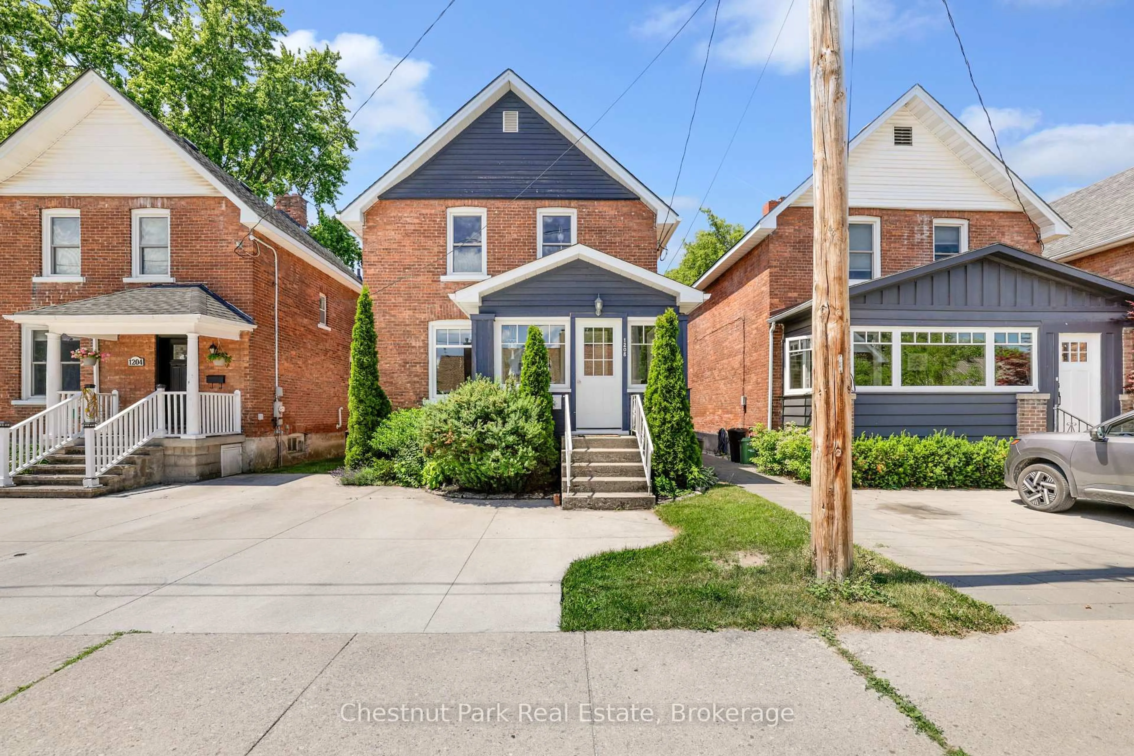 Home with brick exterior material, street for 1208 3rd Avenue A, Owen Sound Ontario N4K 4T7