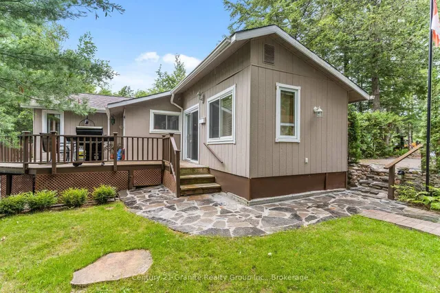 1109 Burnt Point Tr, Highlands East 2