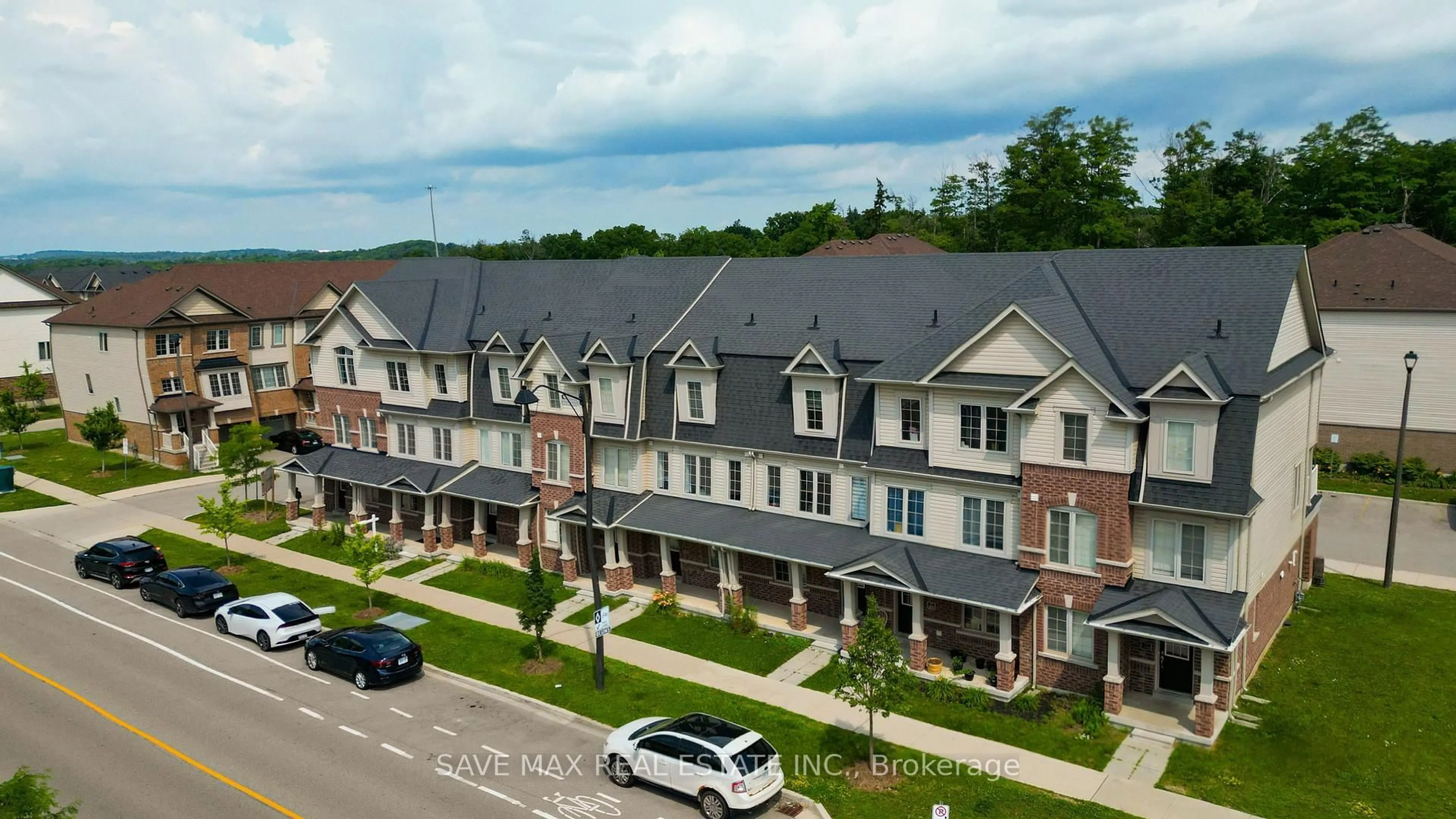 A pic from outside/outdoor area/front of a property/back of a property/a pic from drone, unknown for 410 Linden Dr, Cambridge Ontario N3H 5L5