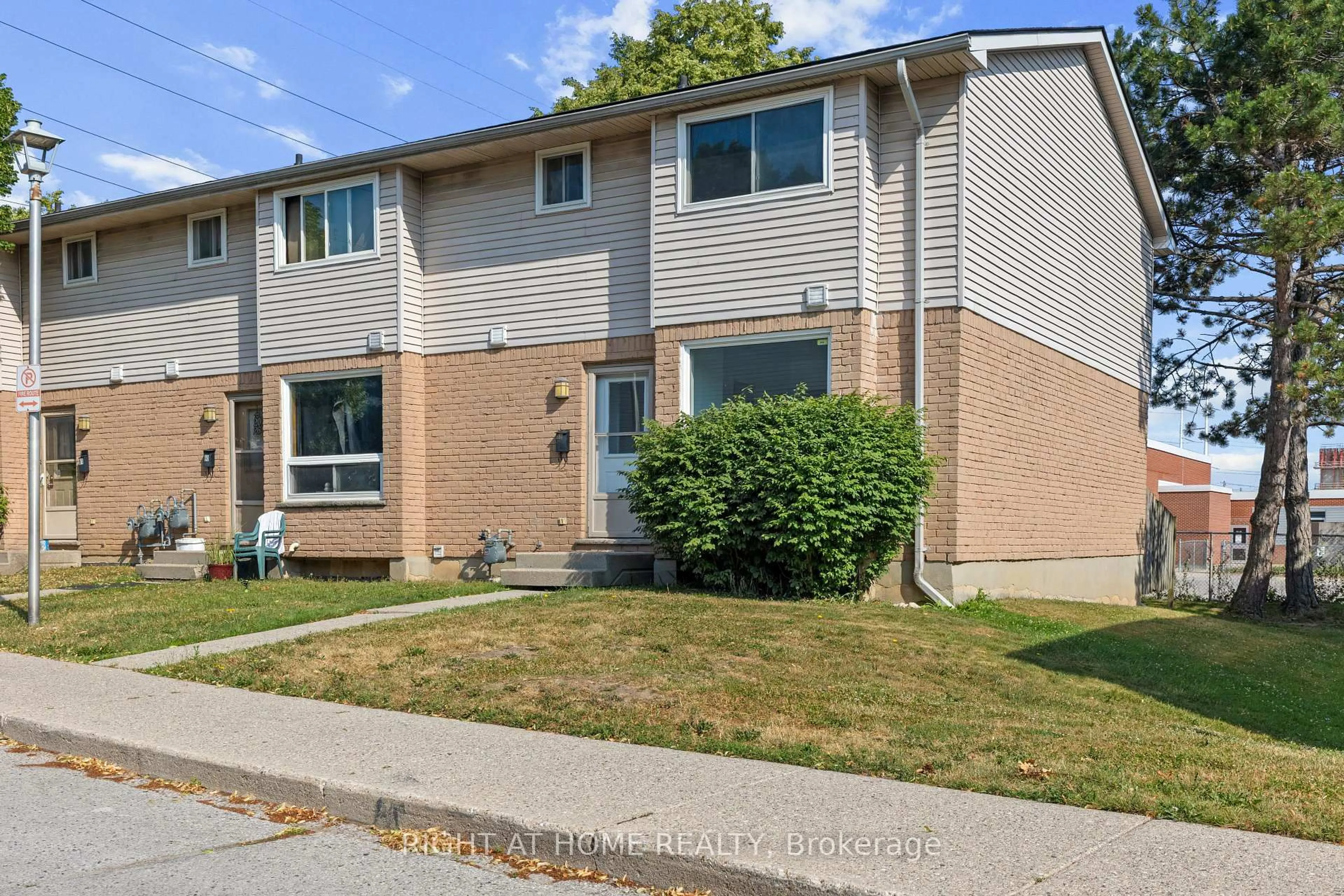 Unknown for 550 Second St #59, London East Ontario N5V 3S3