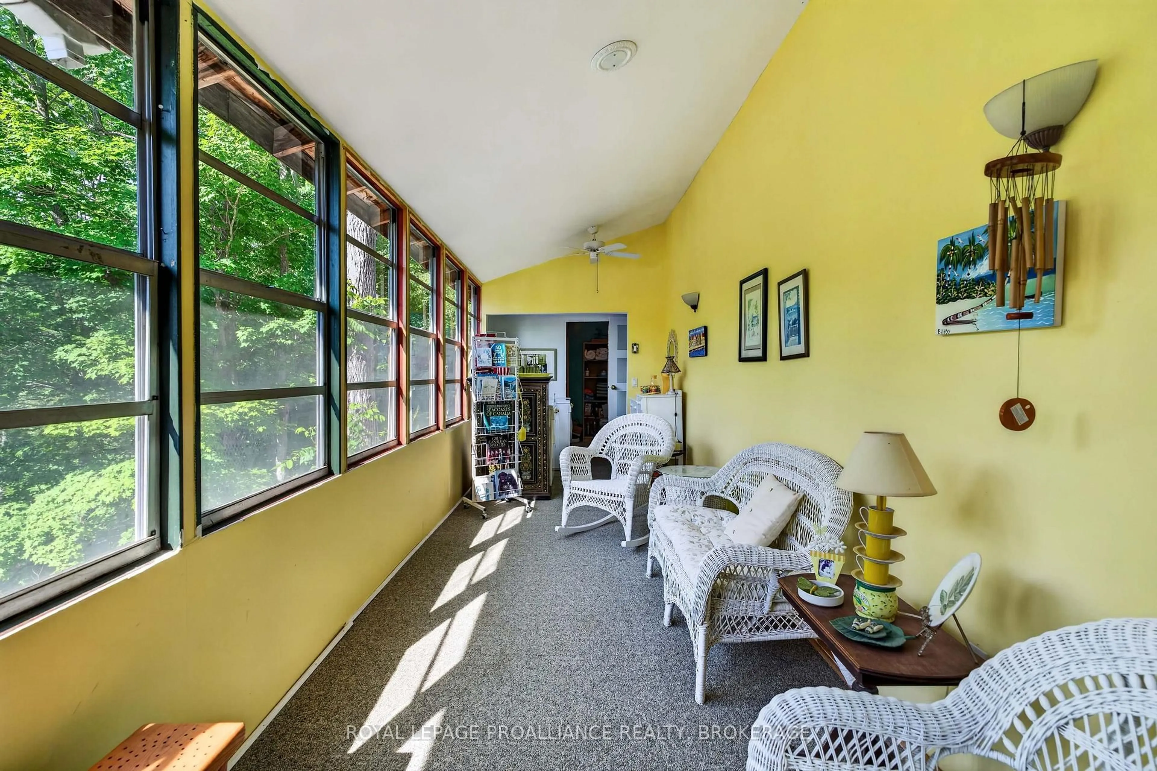 Indoor foyer for 1881B Massassaga Rd, Westport Ontario K0G 1X0