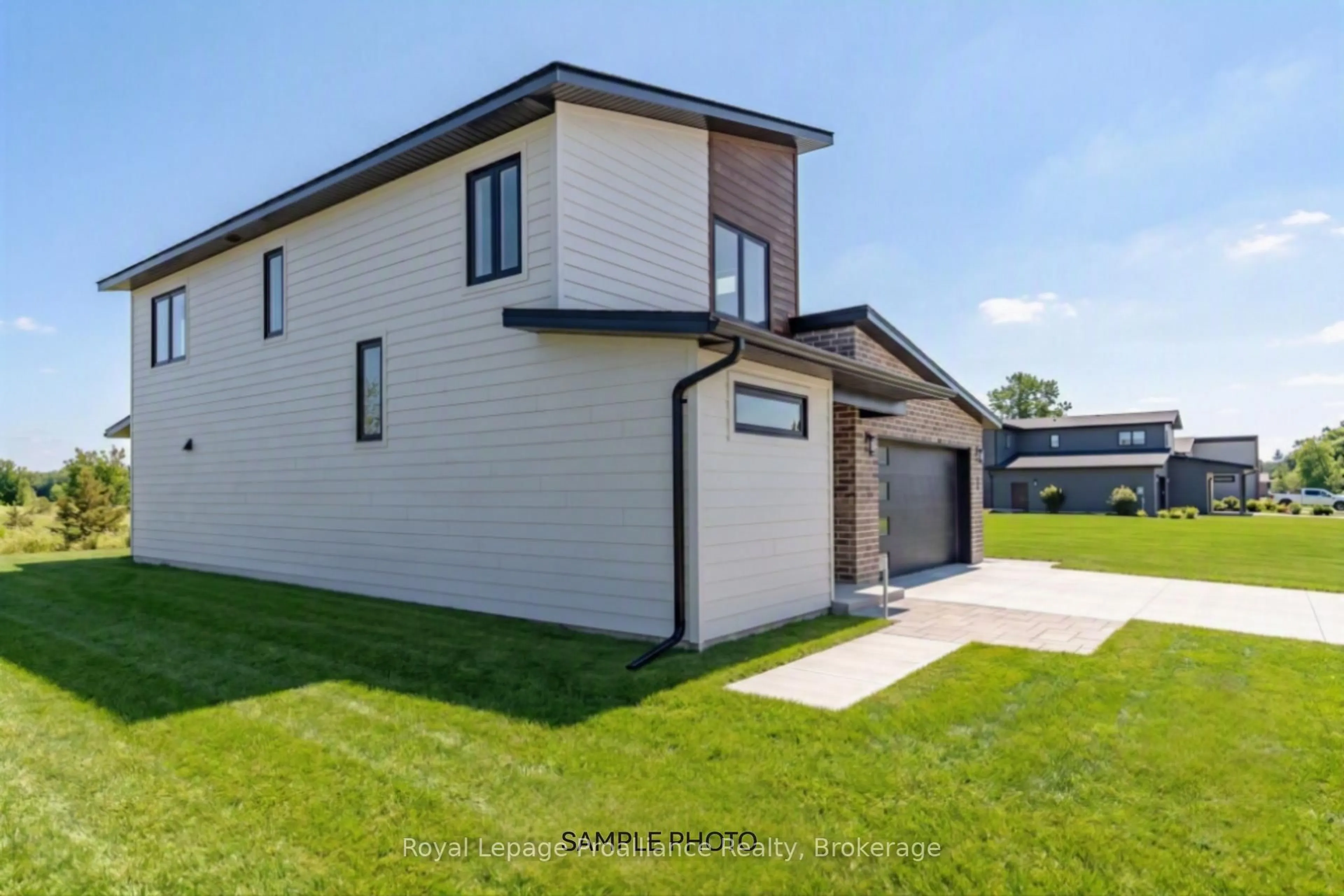 Home with vinyl exterior material, street for 28 Fraser Dr, Quinte West Ontario K0K 1E0