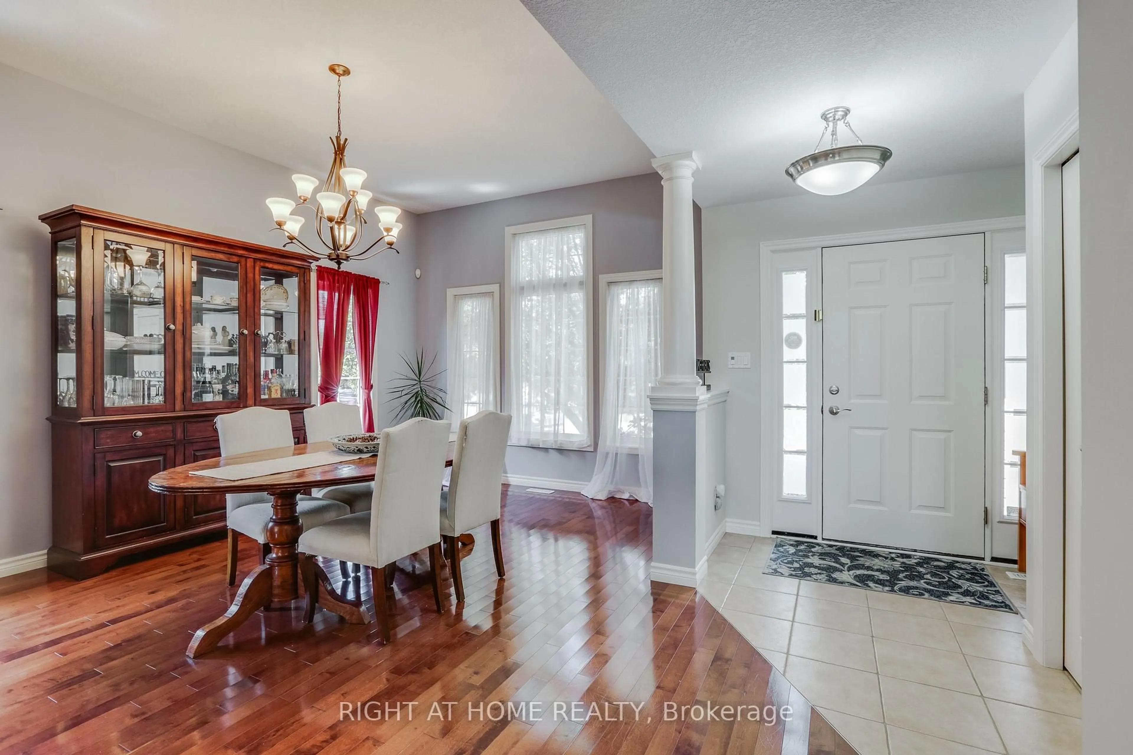 Dining room, ceramic/tile floor for 1276 Shore Rd, London South Ontario N6K 4Z7