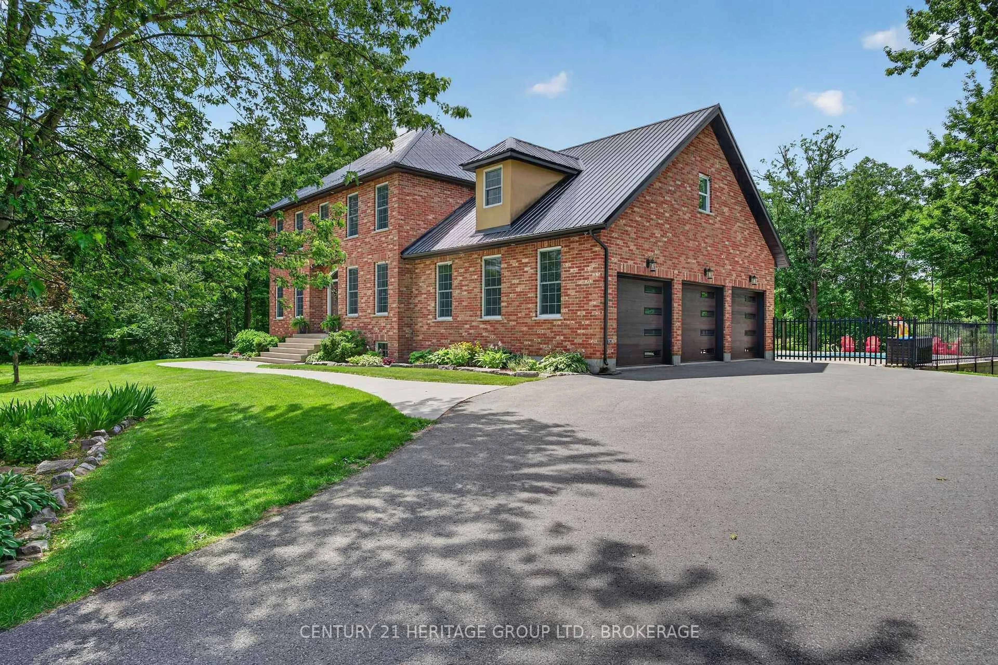 Home with brick exterior material, street for 13 Fawn Brook Dr, Mcdonalds Corners Ontario K0H 1M0