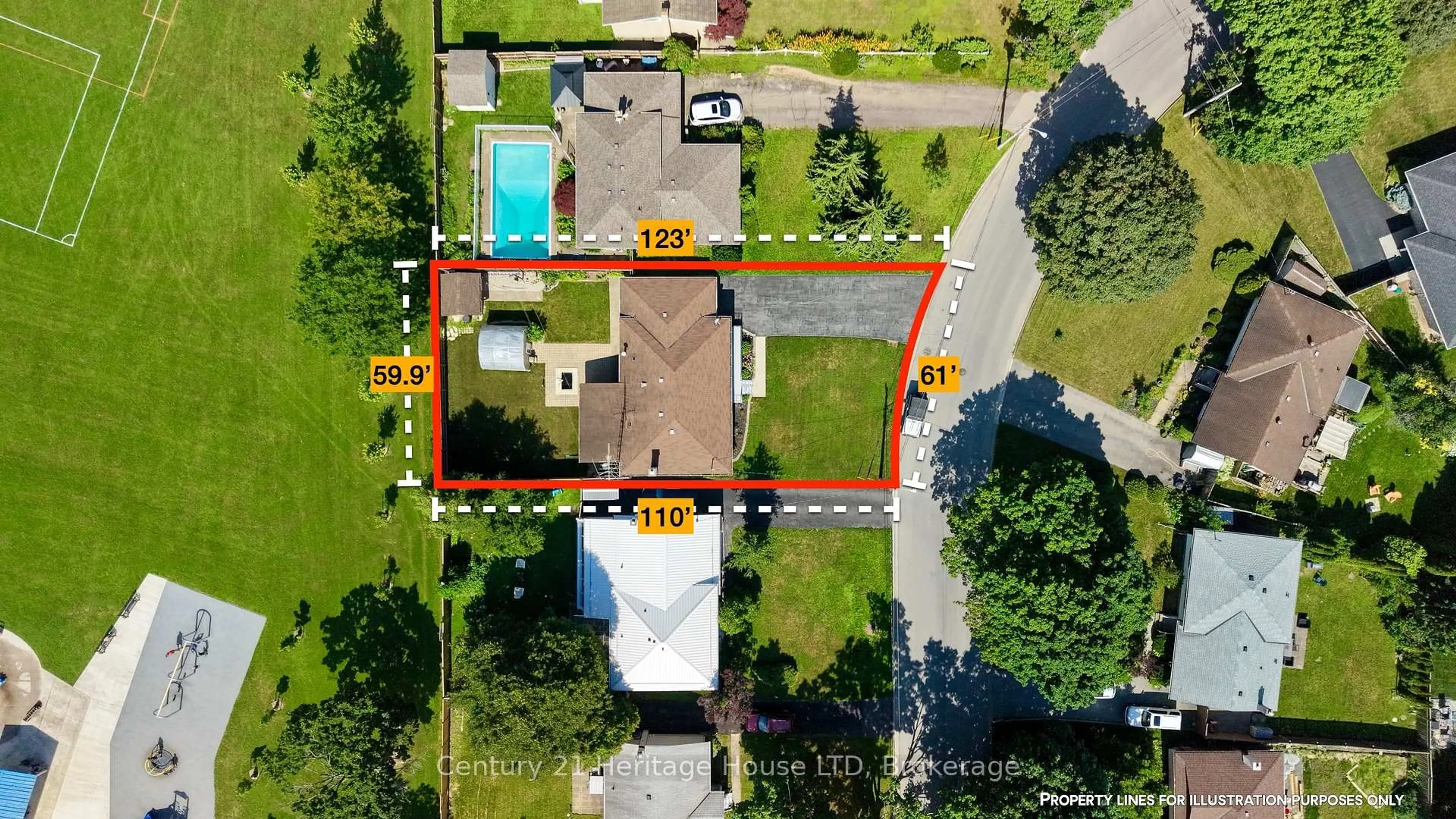 A pic from outside/outdoor area/front of a property/back of a property/a pic from drone, street for 64 Croydon Dr, St. Catharines Ontario L2M 1J7