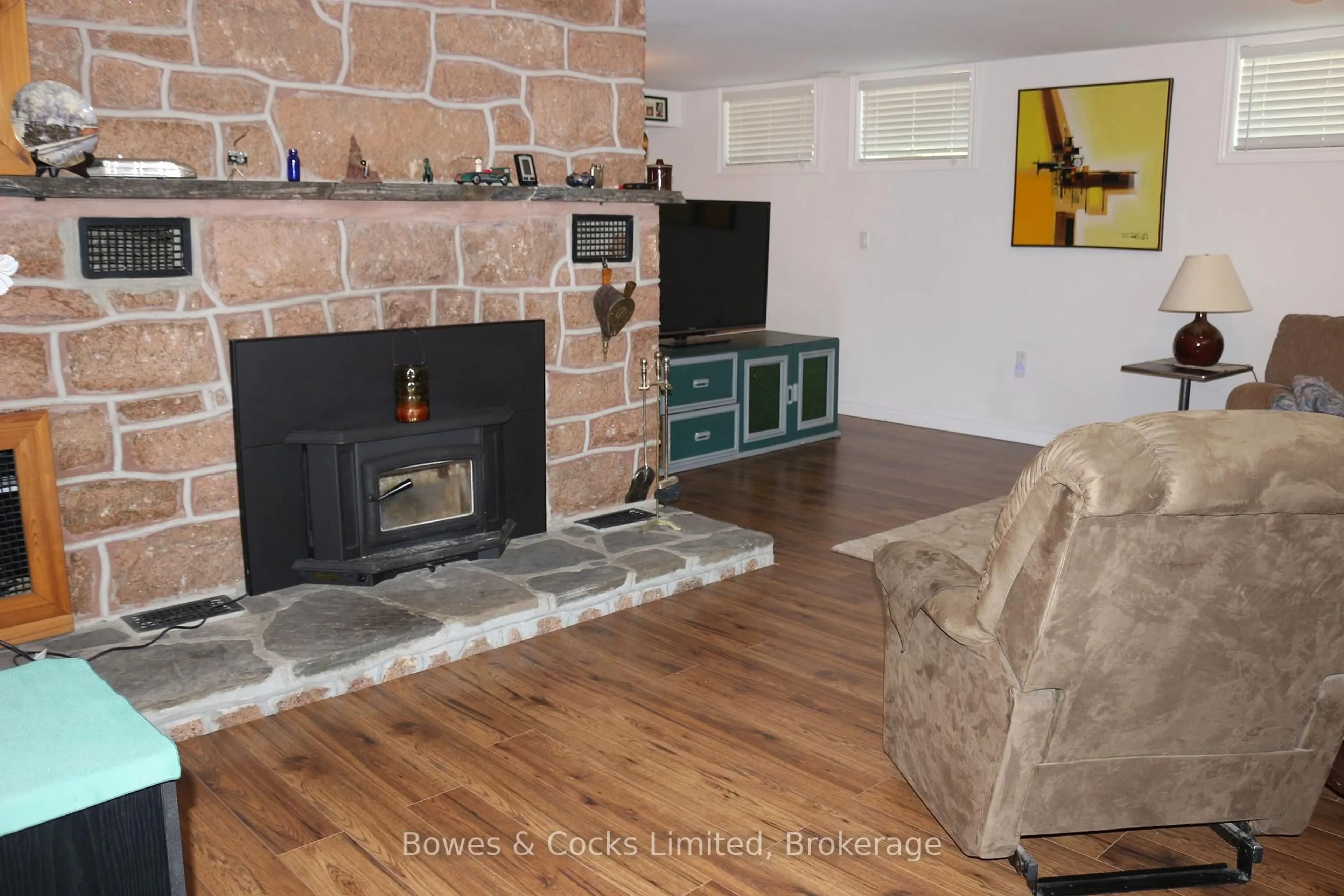 Living room with furniture, unknown for 4741 Lower Faraday Rd, Coe Hill Ontario K0L 1P0