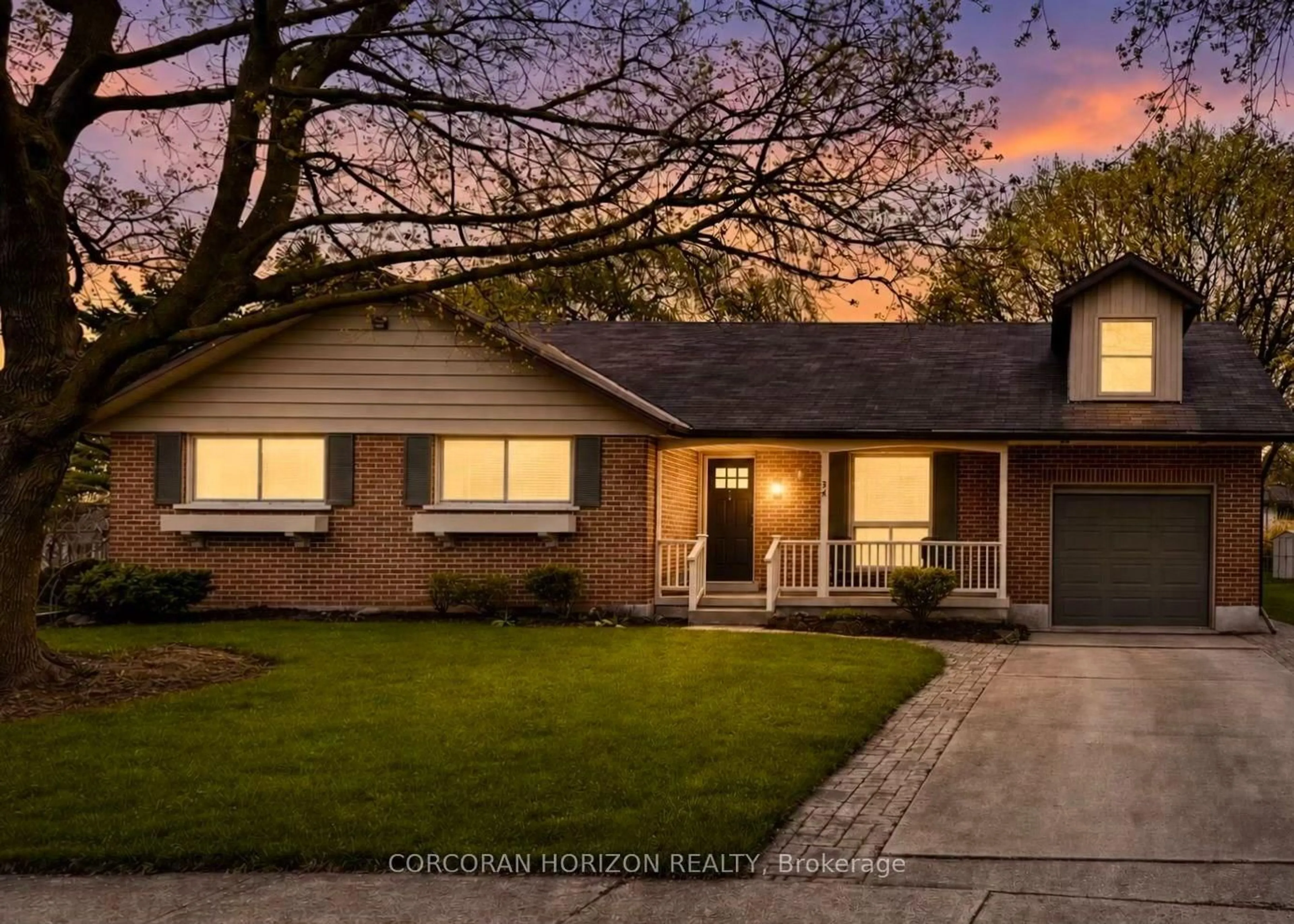 Home with brick exterior material, street for 34 Yule Pl, Kitchener Ontario N2B 2J8