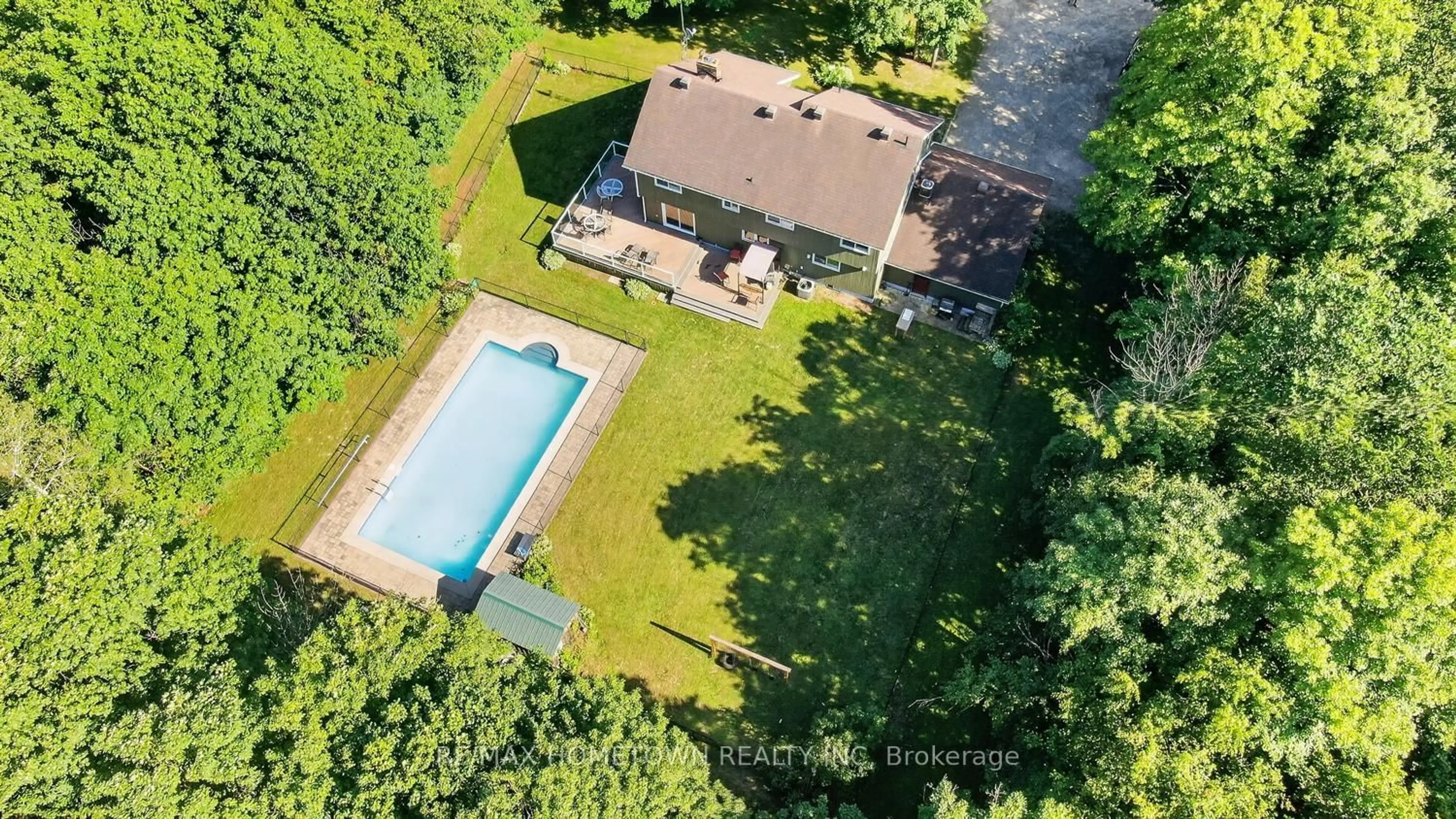 A pic from outside/outdoor area/front of a property/back of a property/a pic from drone, water/lake/river/ocean view for 8839 County 6 Rd, Elizabethtown-Kitley Ontario K0G 1R0