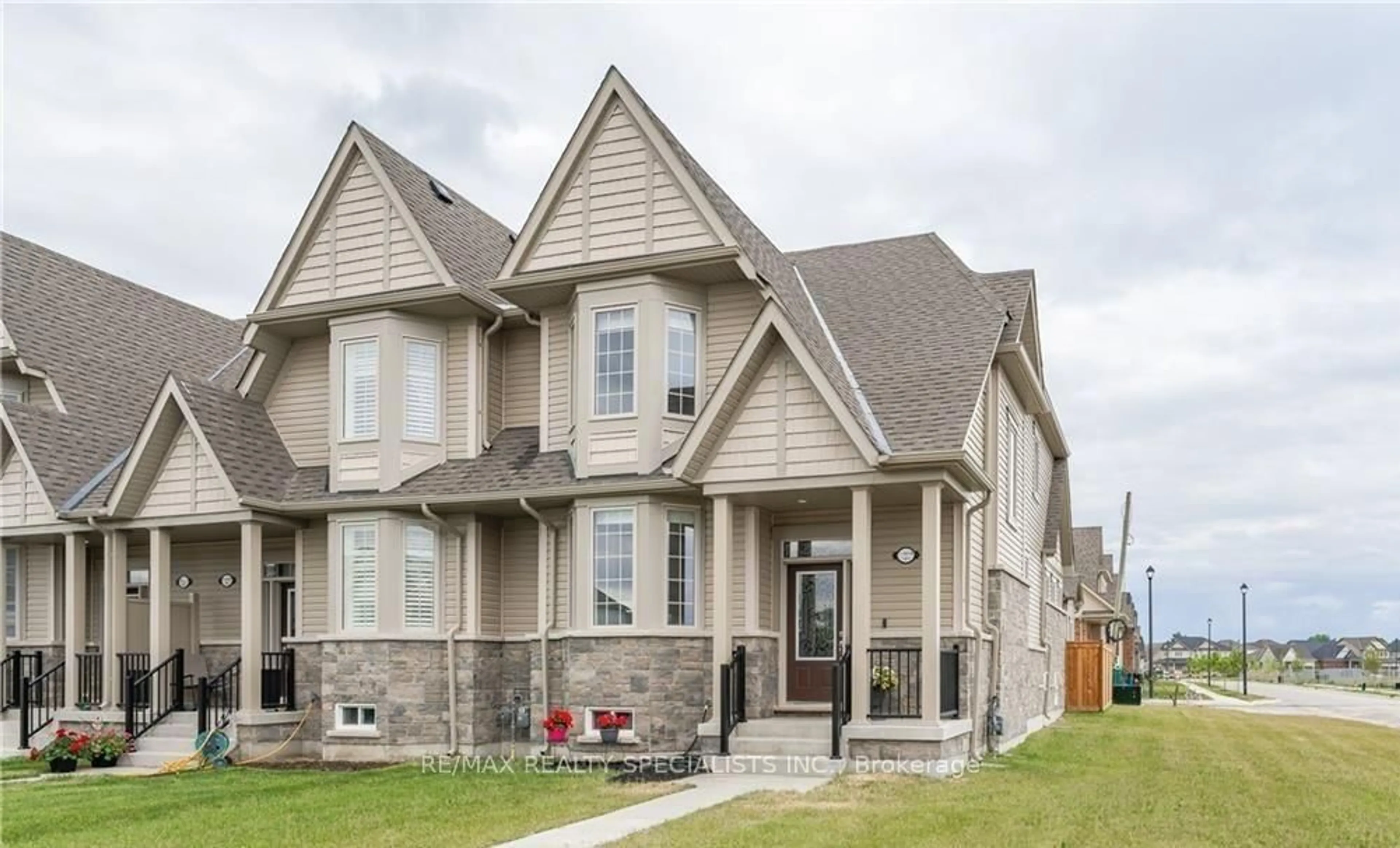 Home with brick exterior material, street for 230 Farley Rd #4, Centre Wellington Ontario N1M 0H6