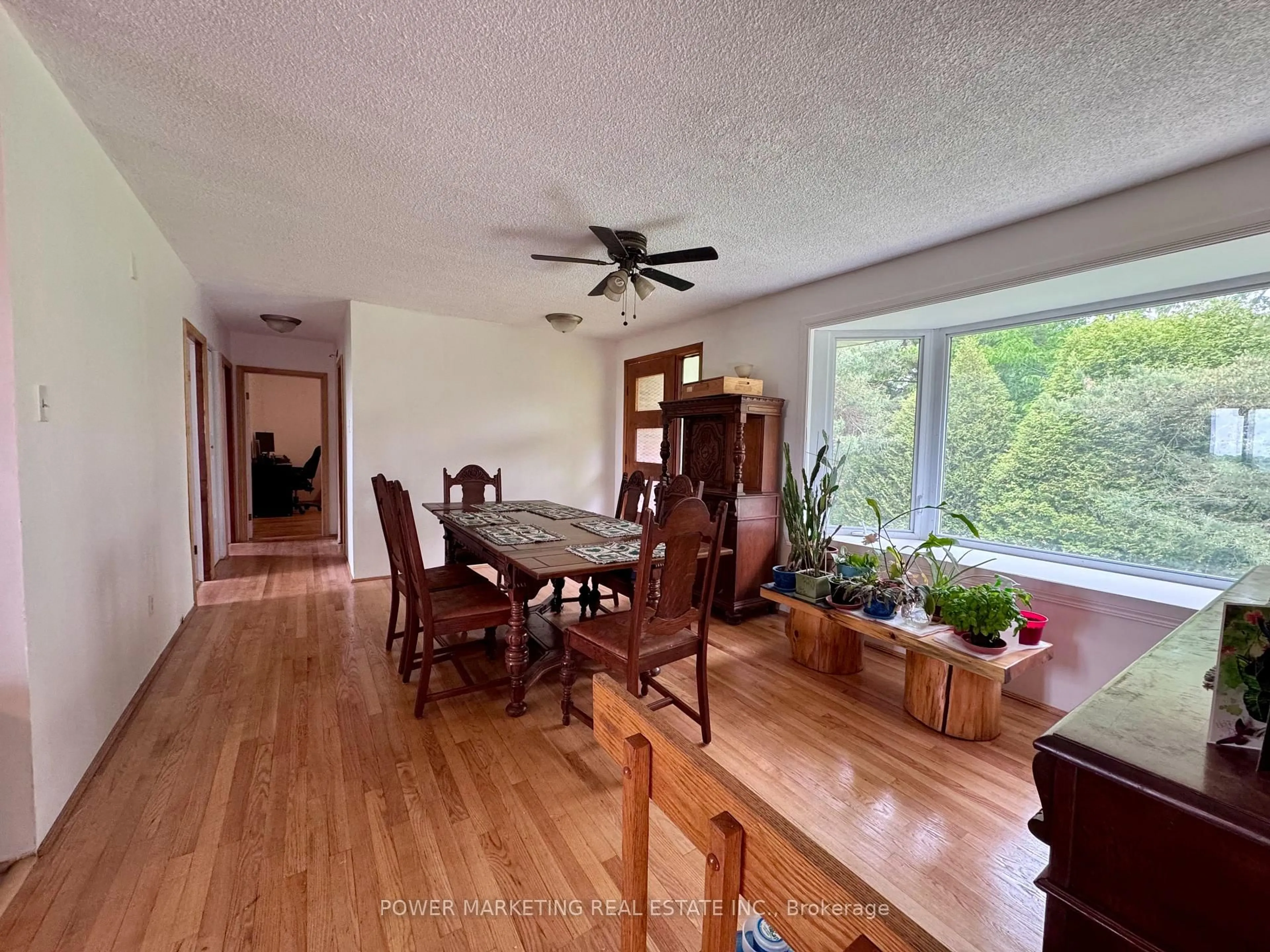 Dining room, wood/laminate floor for 4828 Frank Kenny Rd, Orleans Ontario K4B 0J5
