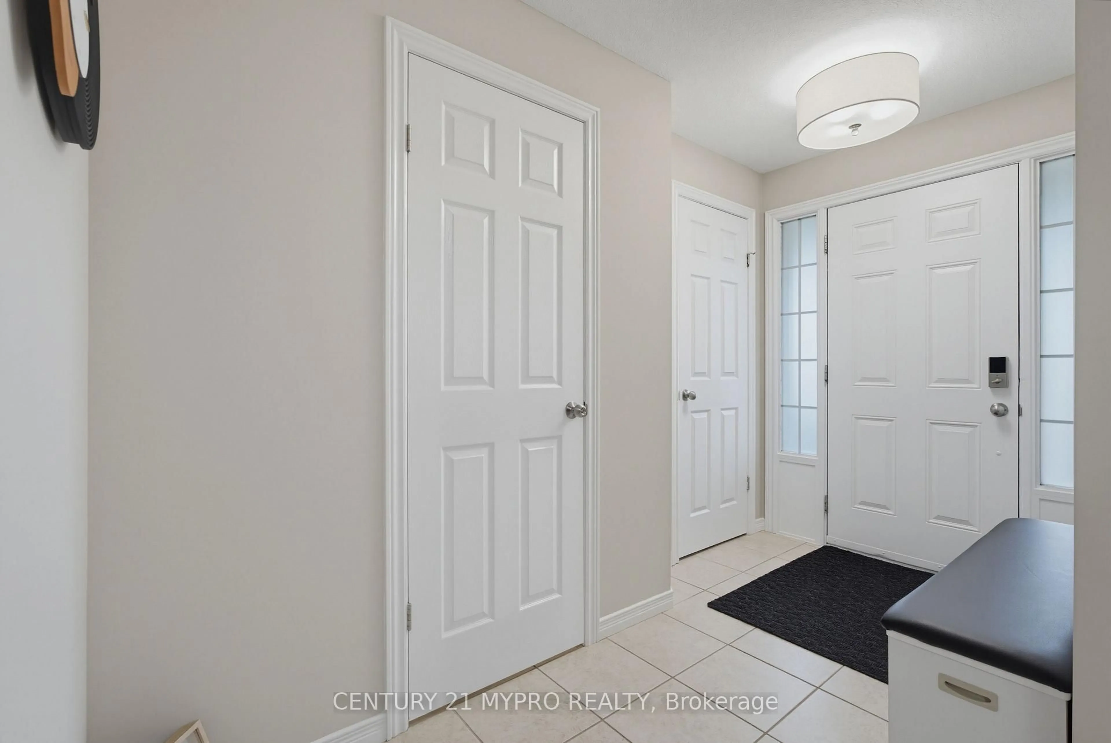 Indoor entryway for 1218 Baird St, London North Ontario N6H 0G5