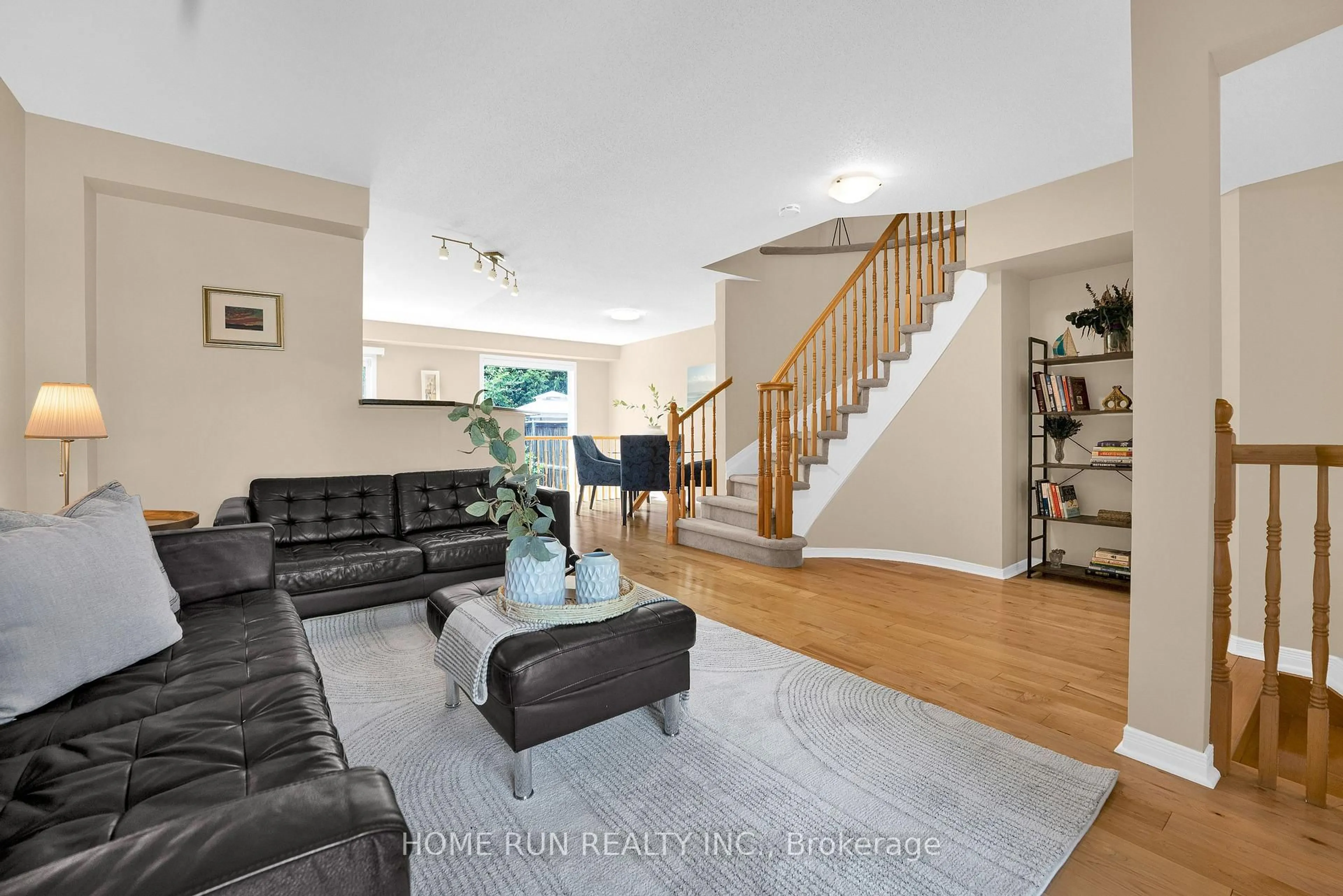 Living room with furniture, unknown for 1103 Marconi Ave, Ottawa Ontario K2K 0C6