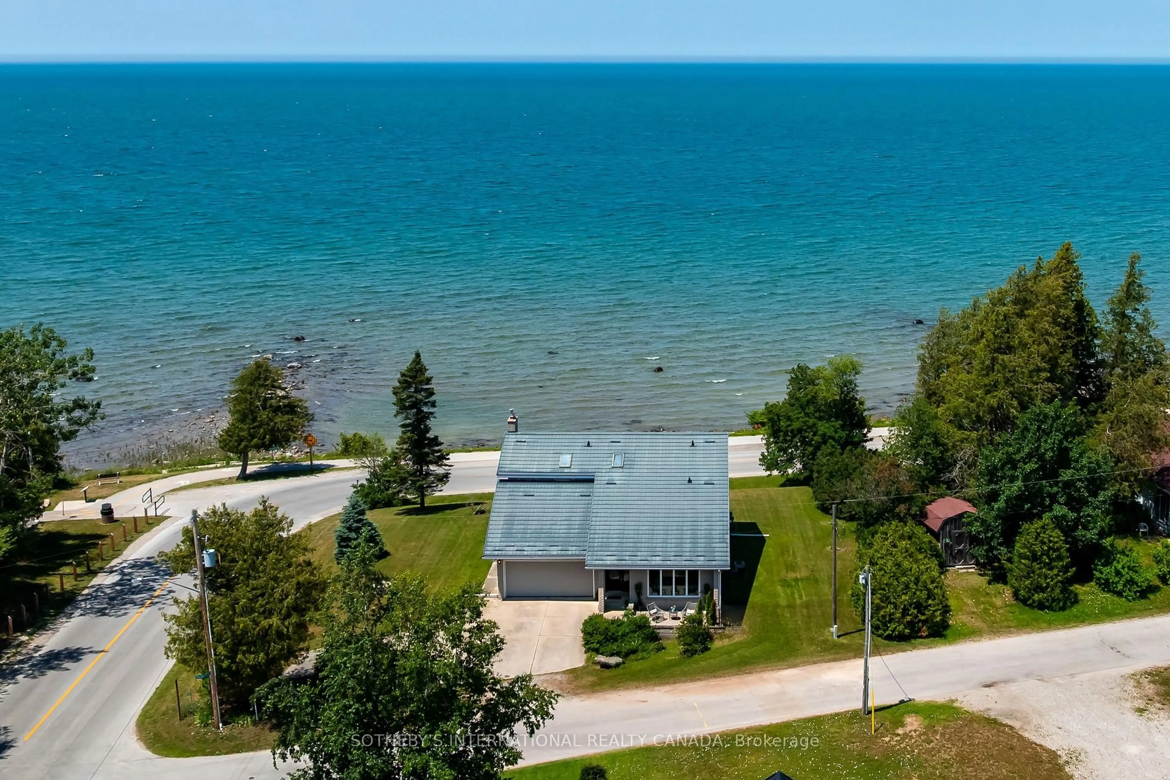 A pic from outside/outdoor area/front of a property/back of a property/a pic from drone, water/lake/river/ocean view for 71 McVicar St, Saugeen Shores Ontario N0H 2C6