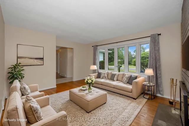 278 Gleneagles Ave, Ottawa 4