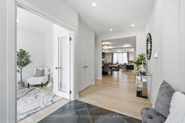 90 Coco Pl, Ottawa 5