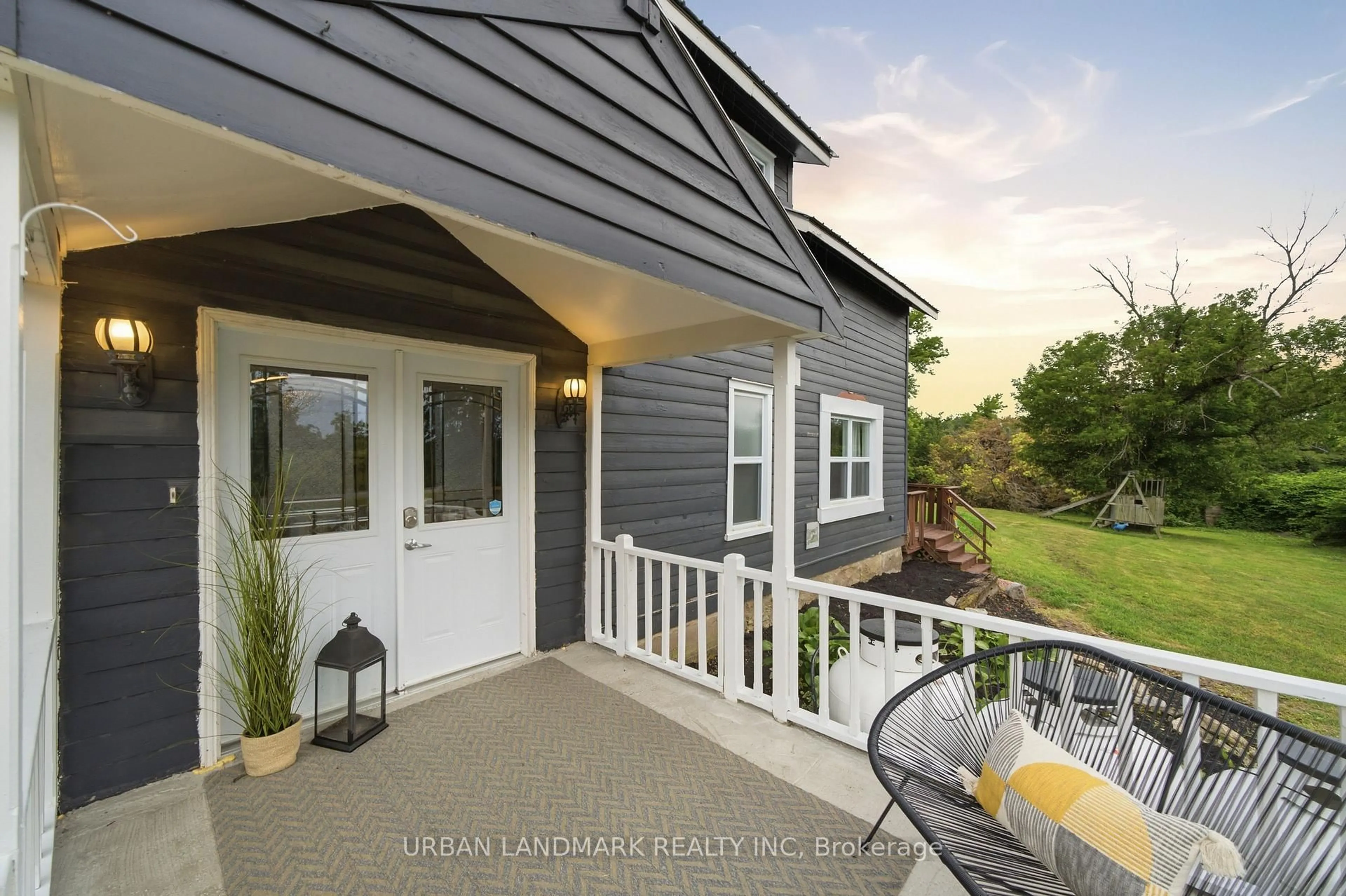 Home with vinyl exterior material, unknown for 3095 Cooper Rd, Madoc Ontario K0K 2K0
