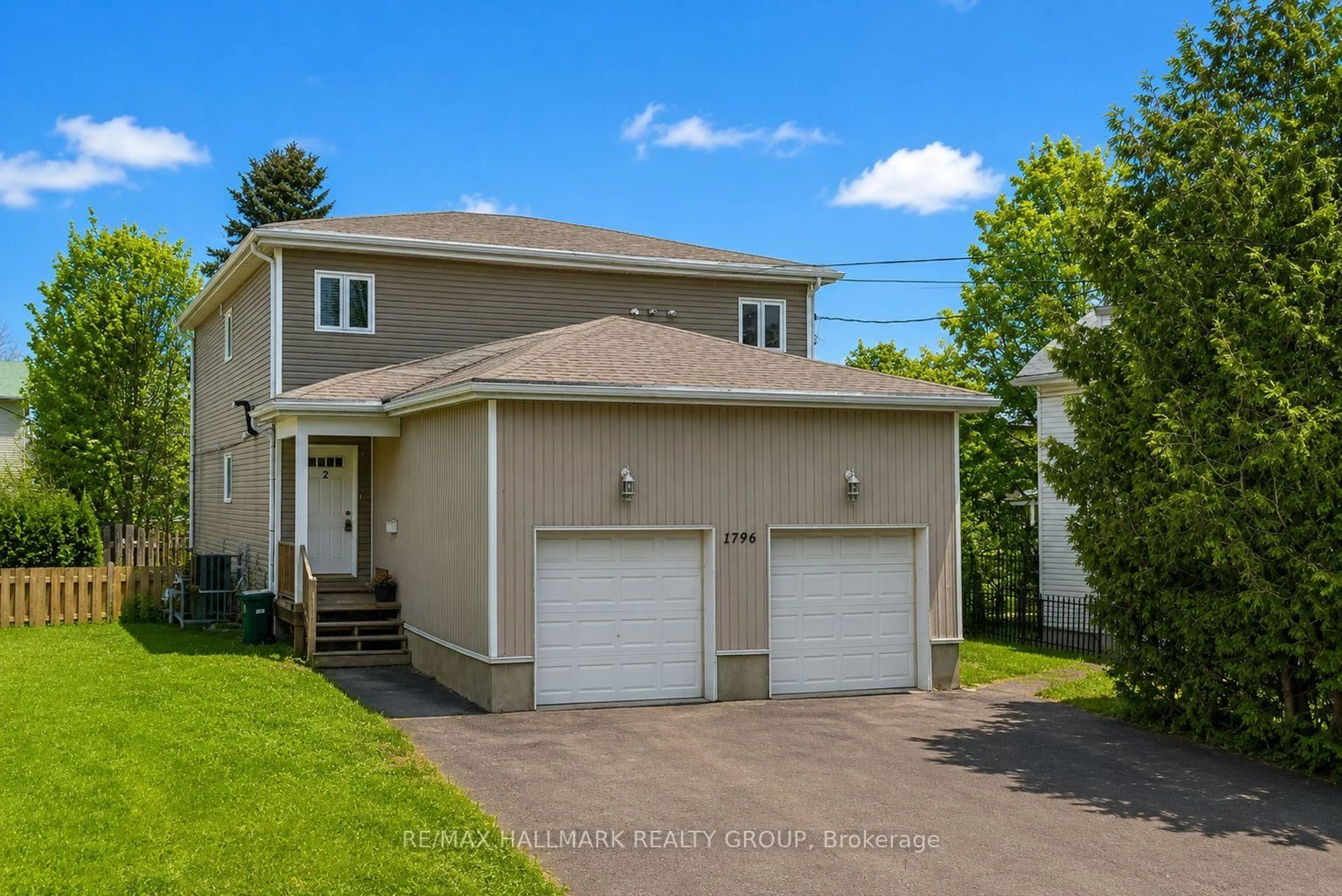 Home with vinyl exterior material, street for 1796 Dumas St, Orleans Ontario K1C 1N4