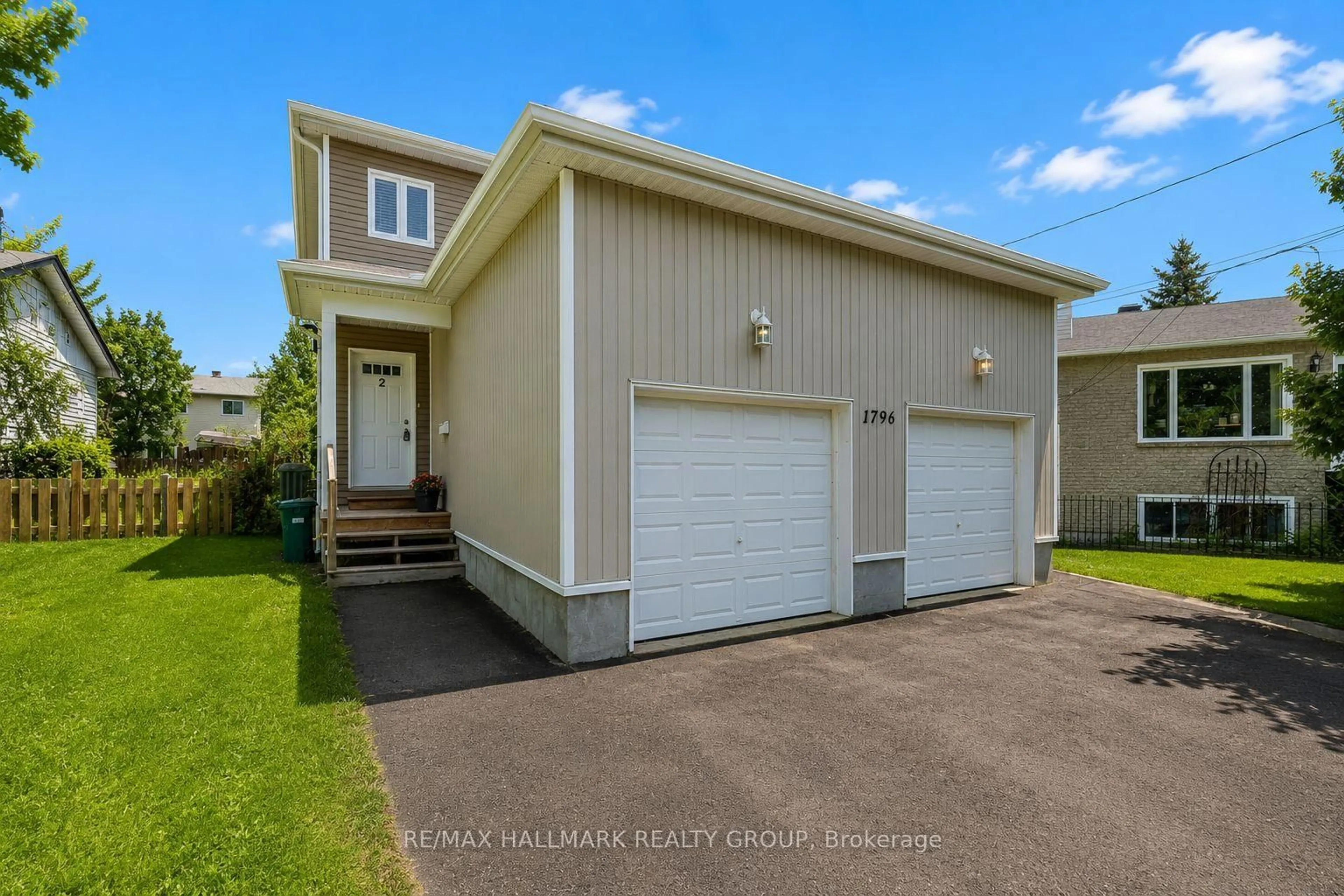 Unknown for 1796 Dumas St, Orleans Ontario K1C 1N4