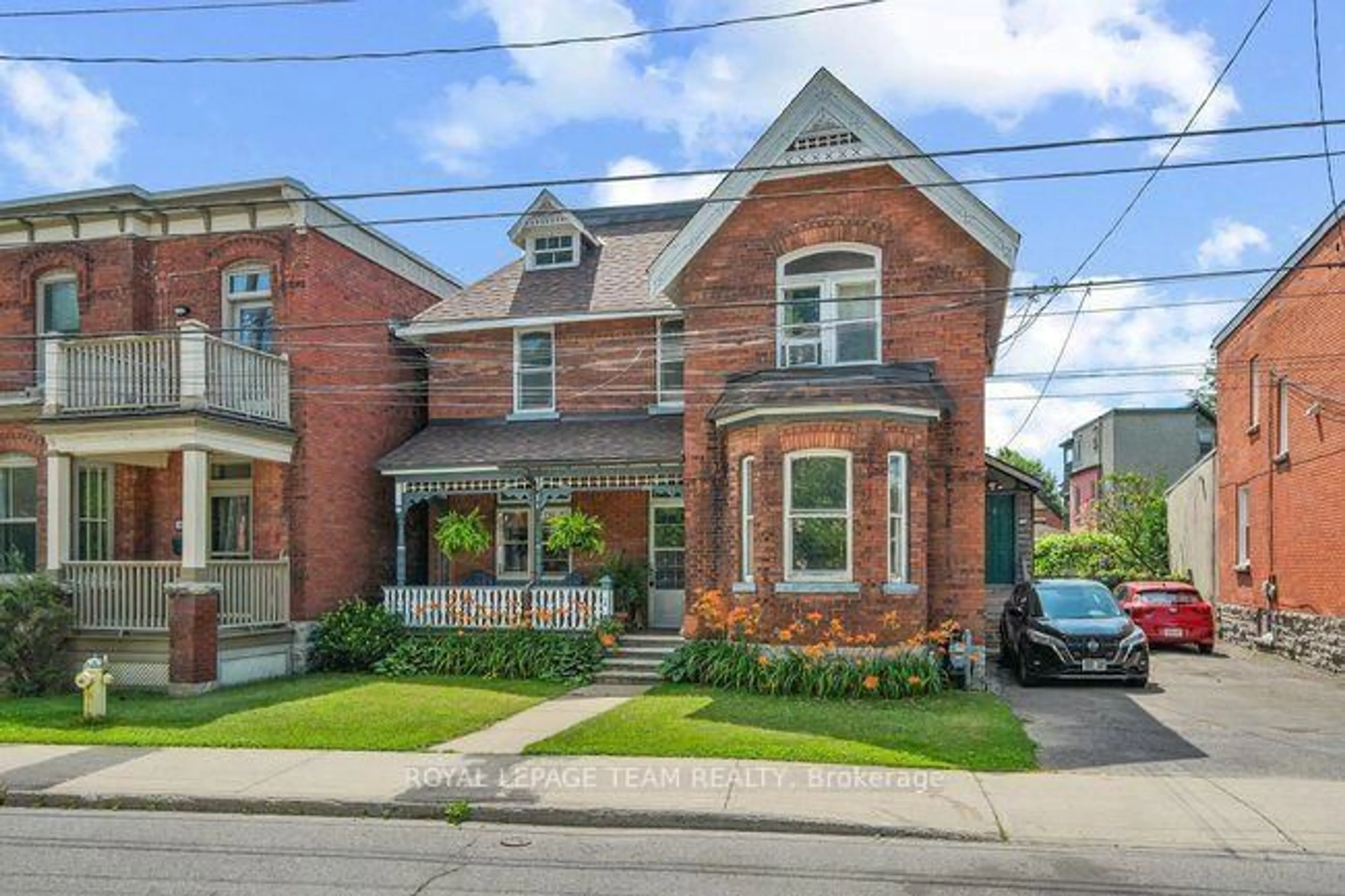 Home with brick exterior material, street for 182 Fifth Ave, Ottawa Ontario K1S 2M9