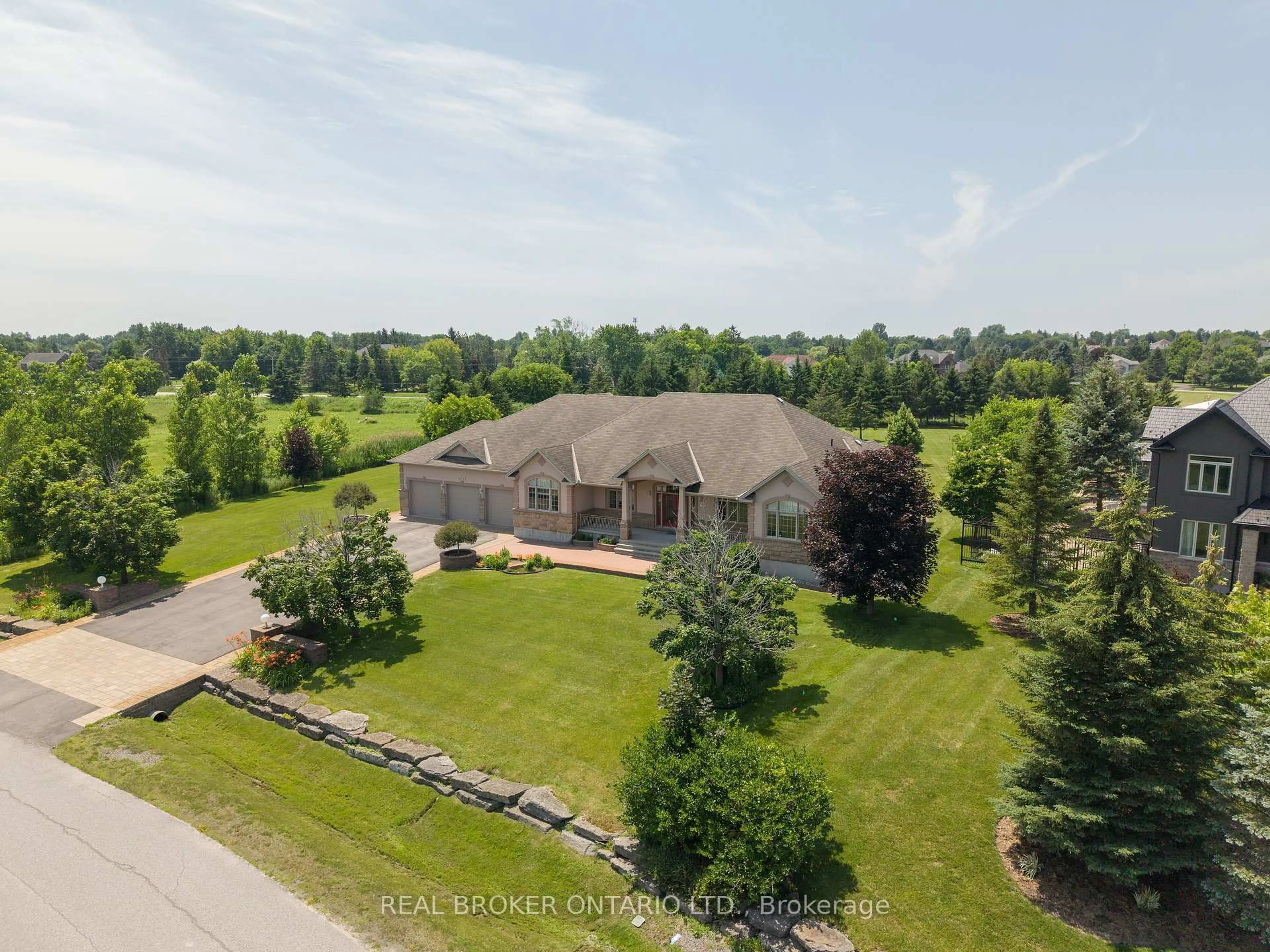 A pic from outside/outdoor area/front of a property/back of a property/a pic from drone, water/lake/river/ocean view for 1032 Black Canary Dr, Ottawa Ontario K4M 0A1