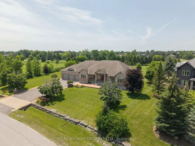 1032 Black Canary Dr, Ottawa 3
