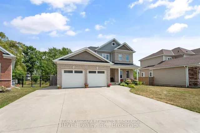 1018 Kerby St, Fort Erie 2
