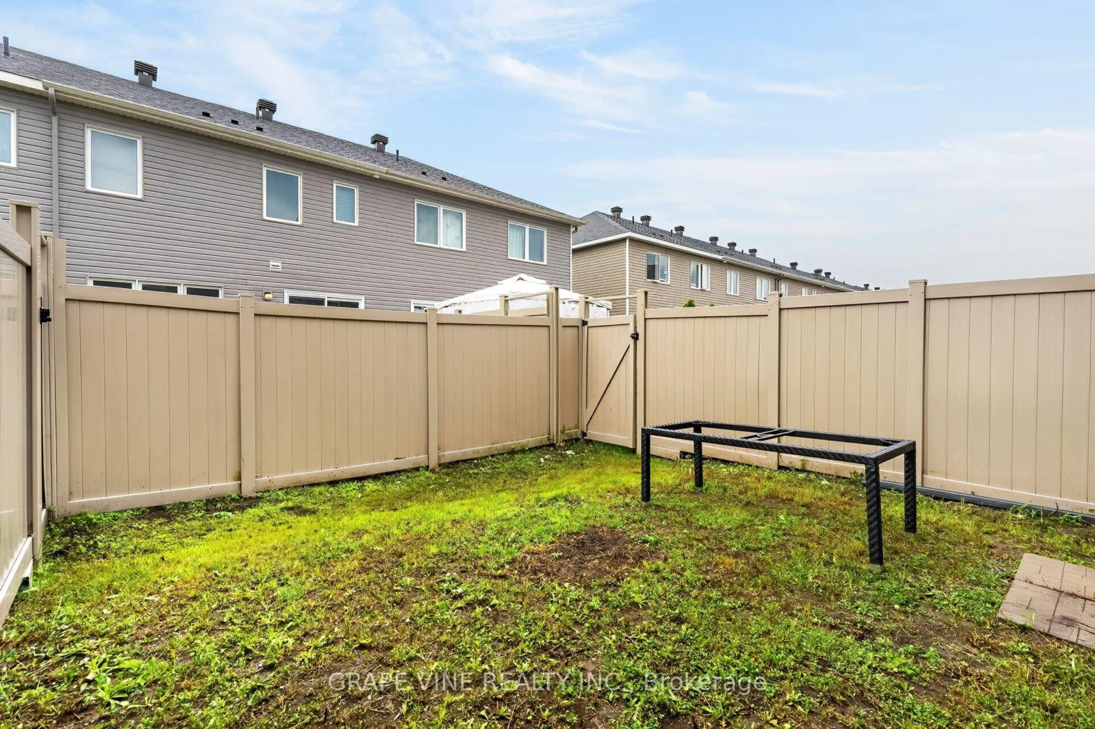 Patio, unknown for 3566 River Run Ave, Ottawa Ontario K2J 6J7