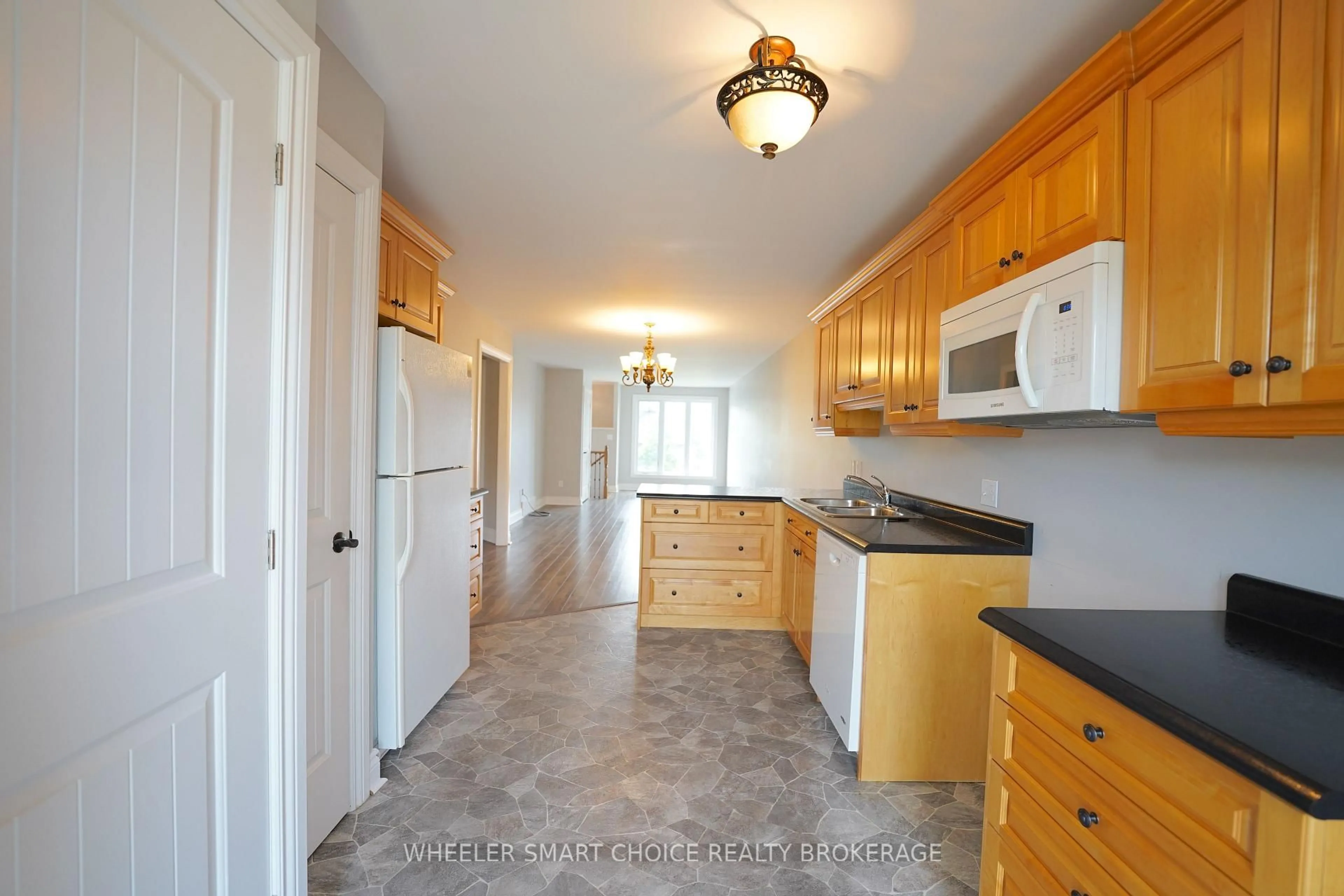 Standard kitchen, ceramic/tile floor for 53 Mercier Ave, Cornwall Ontario K6K 0B7
