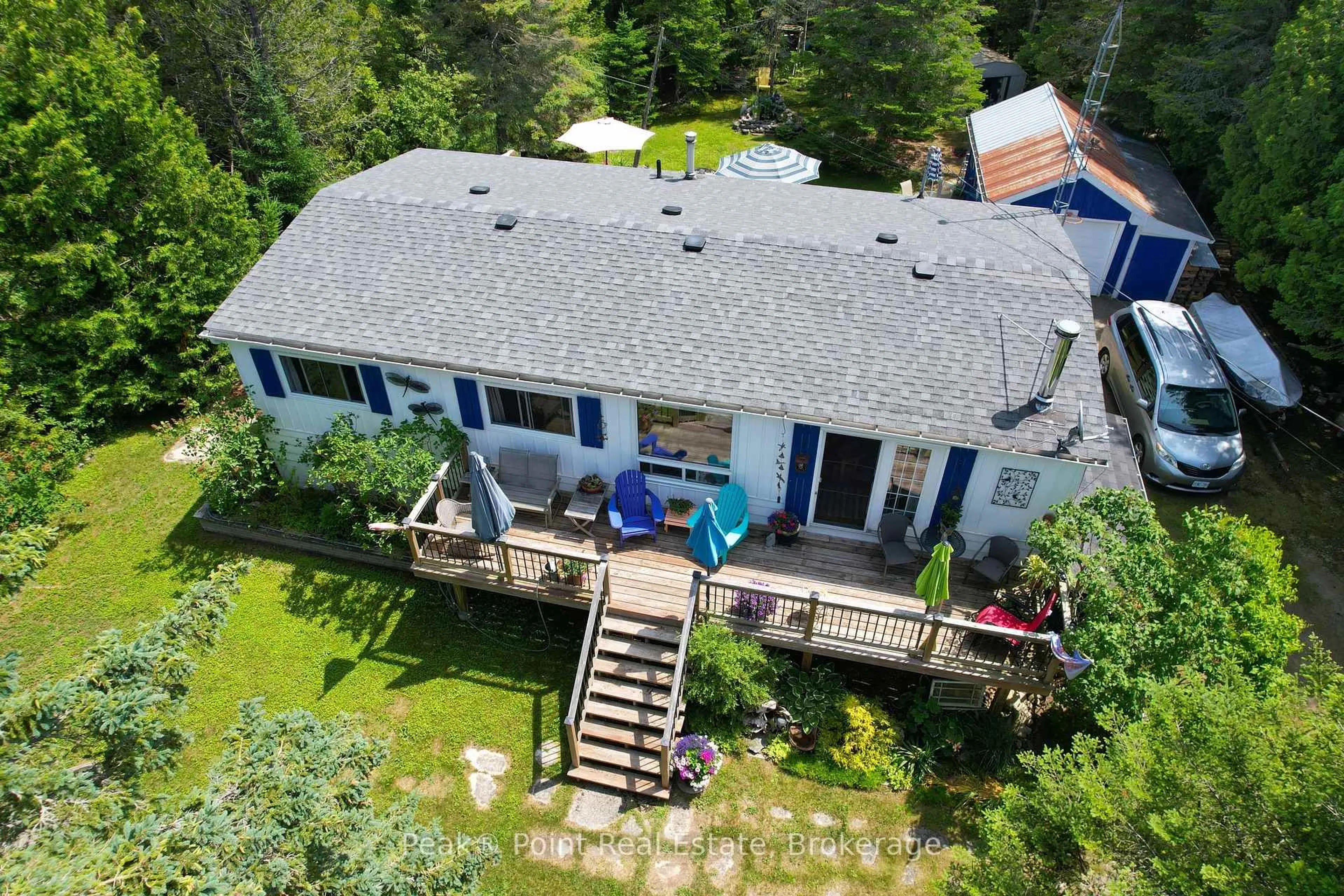 A pic from outside/outdoor area/front of a property/back of a property/a pic from drone, water/lake/river/ocean view for 1269 Sunset Dr, South Bruce Peninsula Ontario N0H 2T0