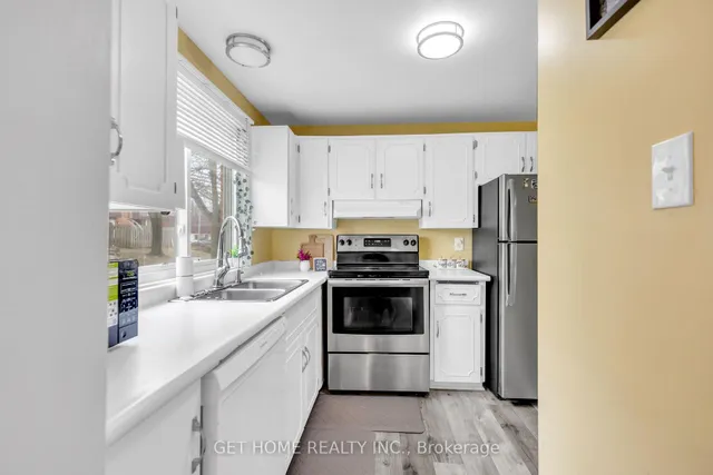 120 Country Club Dr #73, Guelph 5