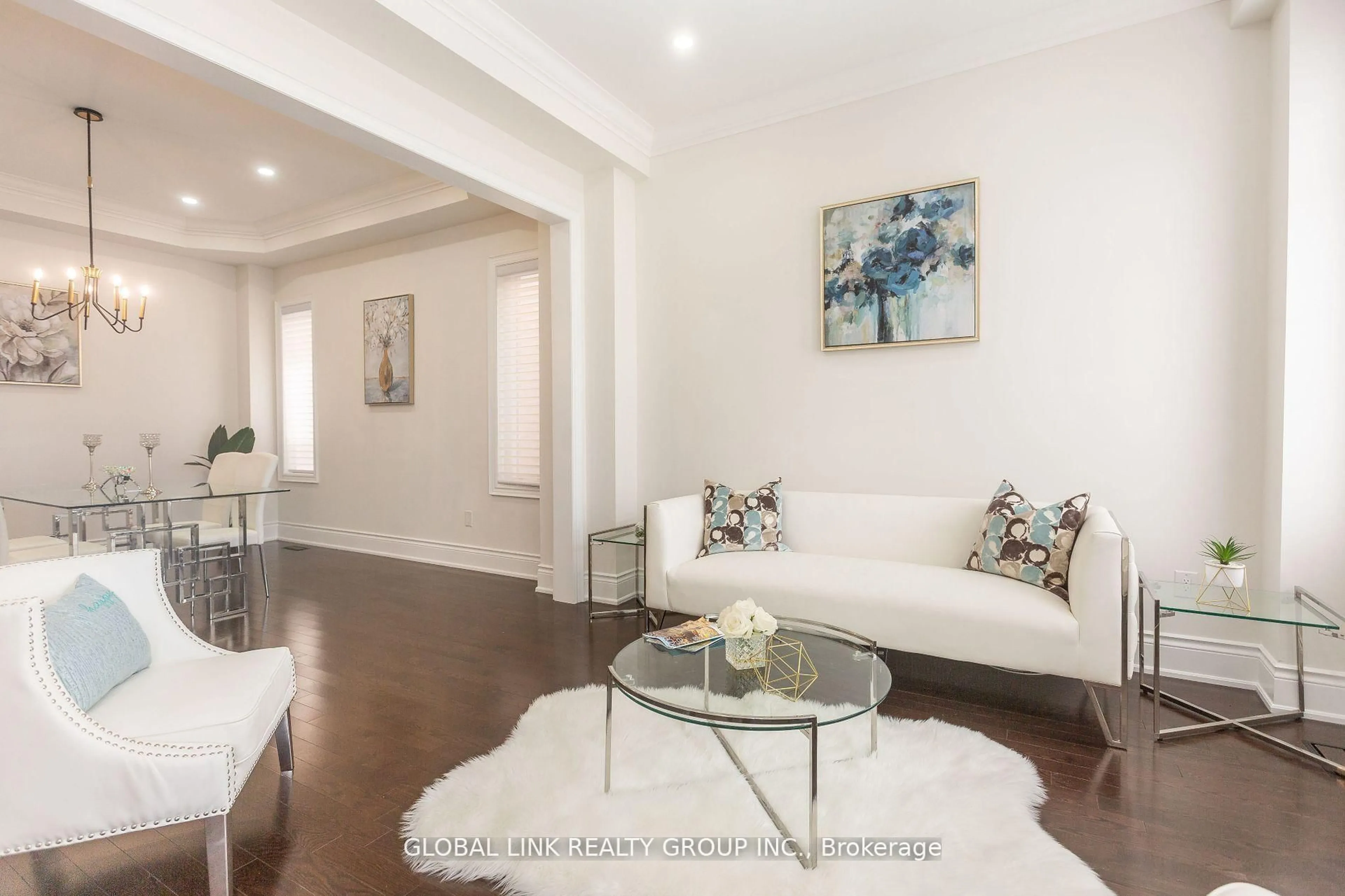 Living room with furniture, unknown for 44 Golden Hawk Dr, Hamilton Ontario L4B 1W8