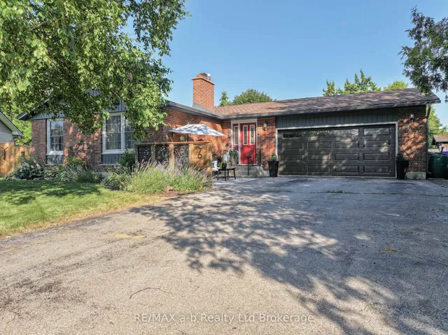 6 Camdon Crt, Tillsonburg 2
