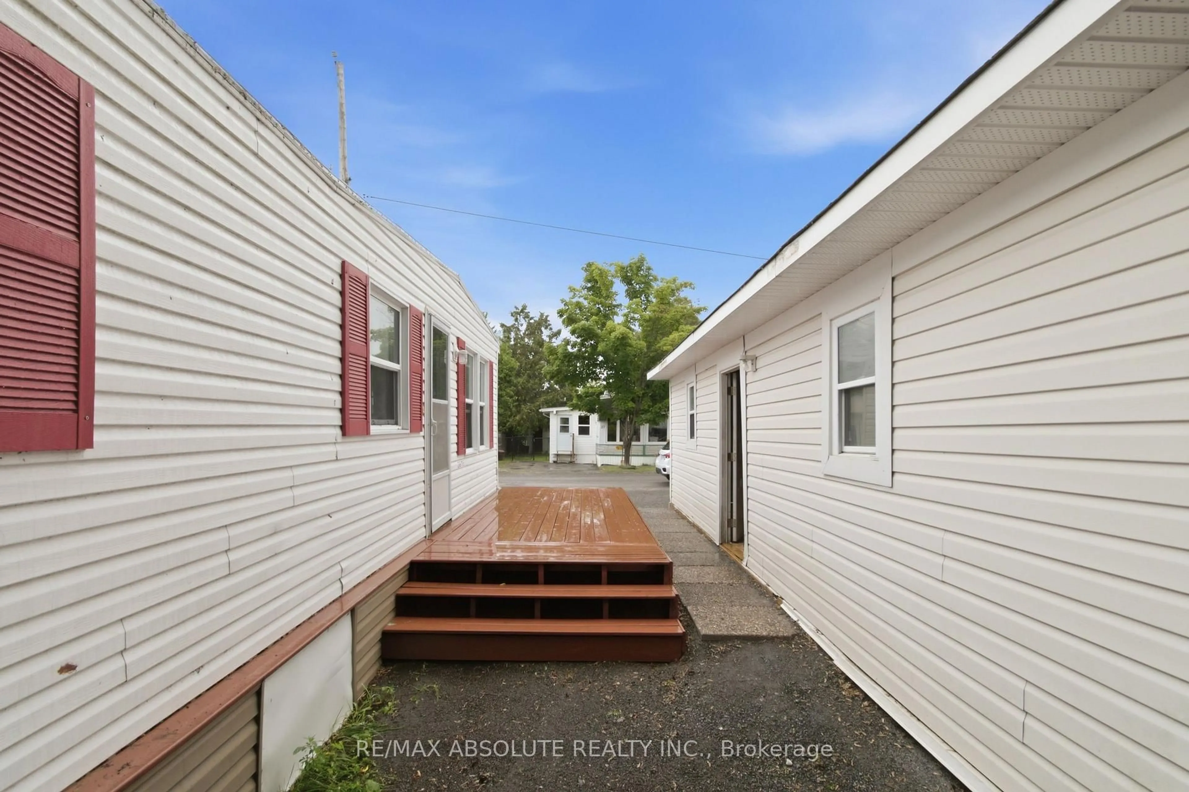 Unknown for 3535 St. Joseph Blvd #49, Ottawa Ontario K2H 8S1