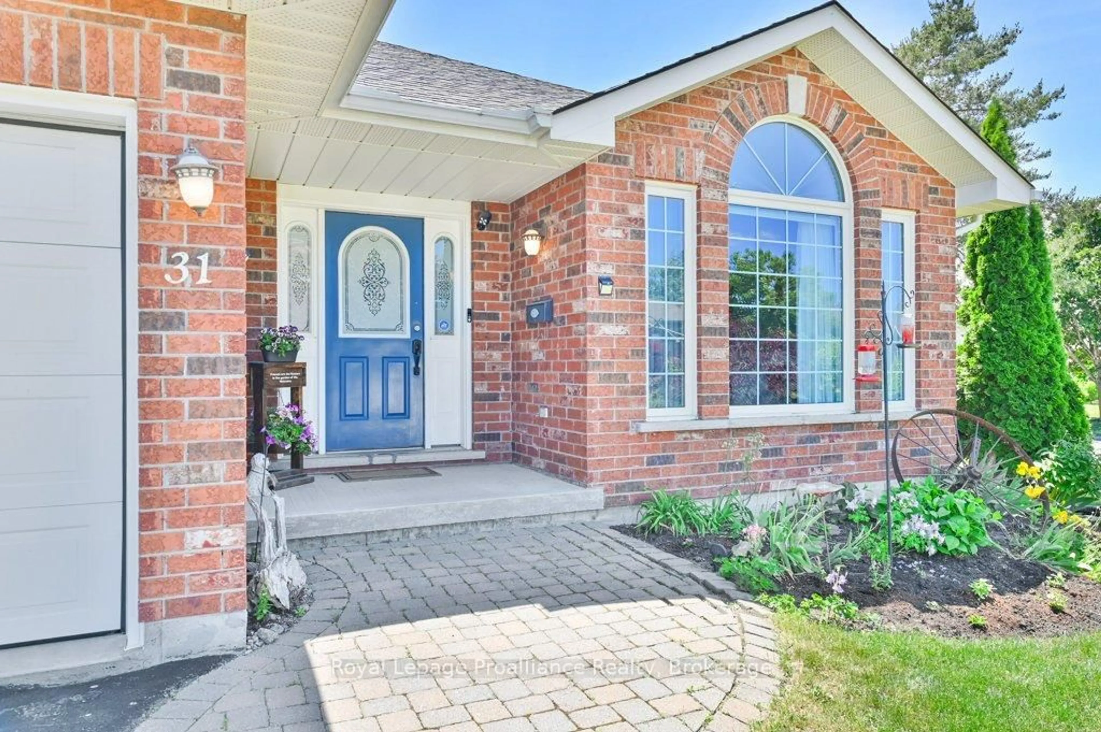 Home with brick exterior material, street for 31 Hemlock Cres, Belleville Ontario K8N 5Y1